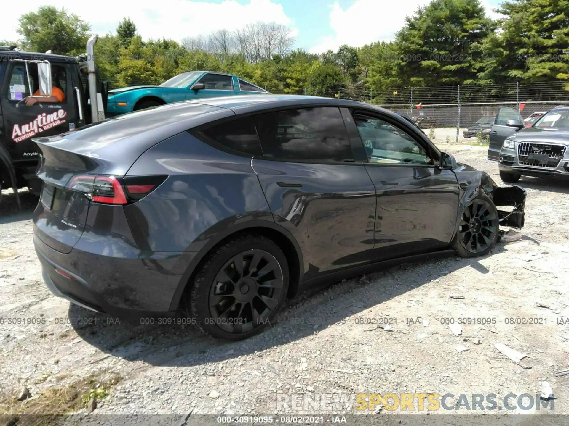 4 Фотография поврежденного автомобиля 5YJYGDEE5LF048562 TESLA MODEL Y 2020