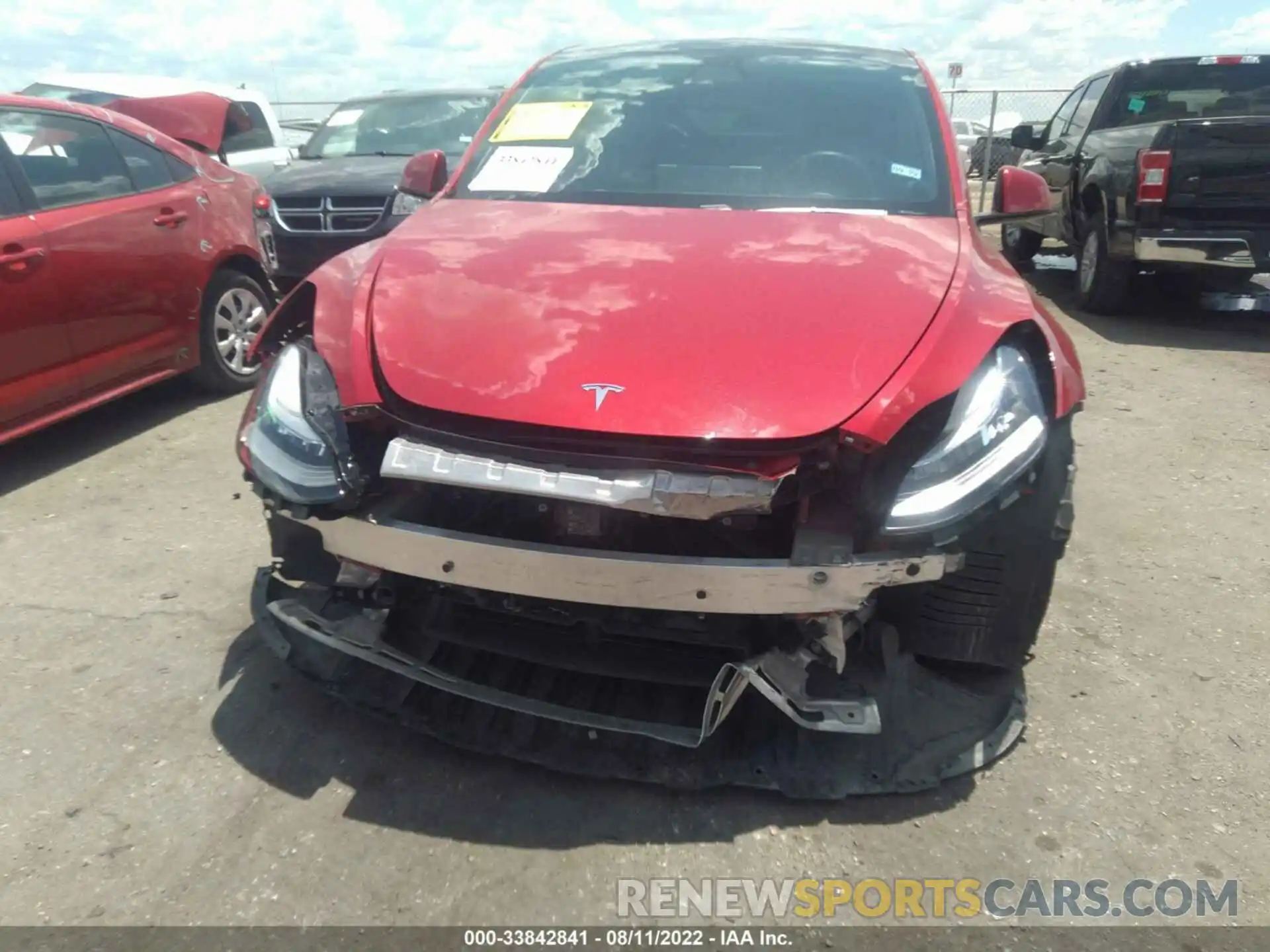 6 Photograph of a damaged car 5YJYGDEE5LF050280 TESLA MODEL Y 2020