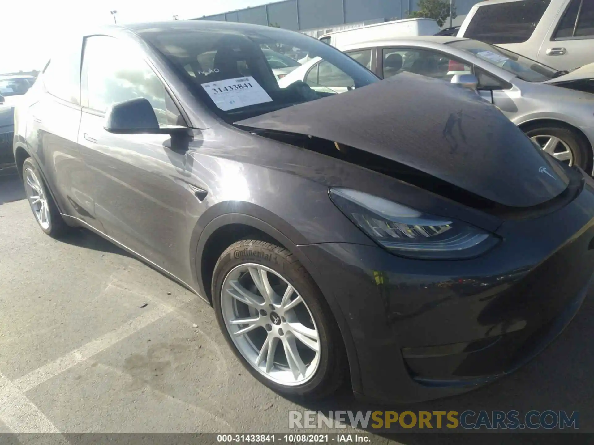 1 Photograph of a damaged car 5YJYGDEE5LF052093 TESLA MODEL Y 2020