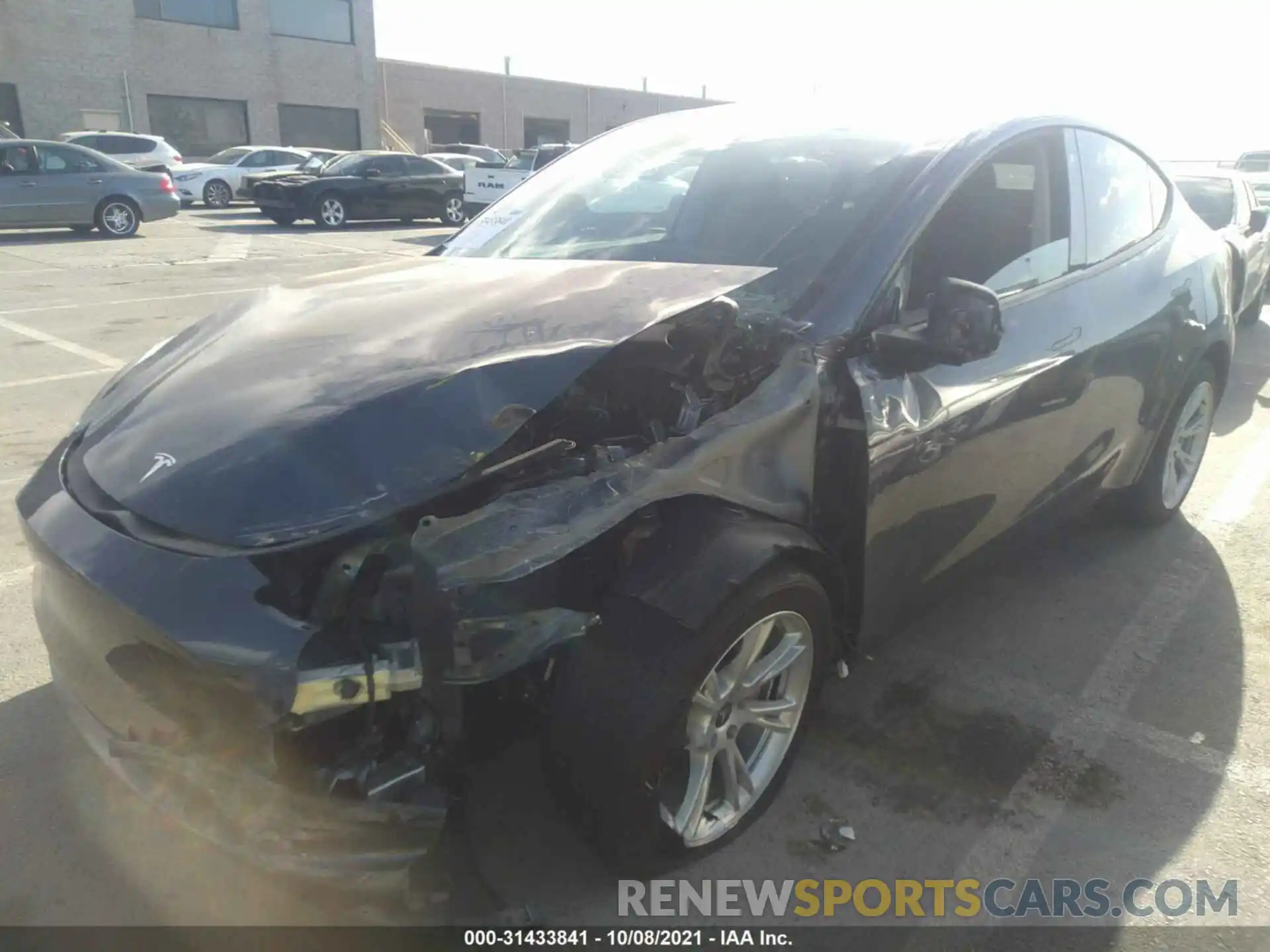 2 Photograph of a damaged car 5YJYGDEE5LF052093 TESLA MODEL Y 2020