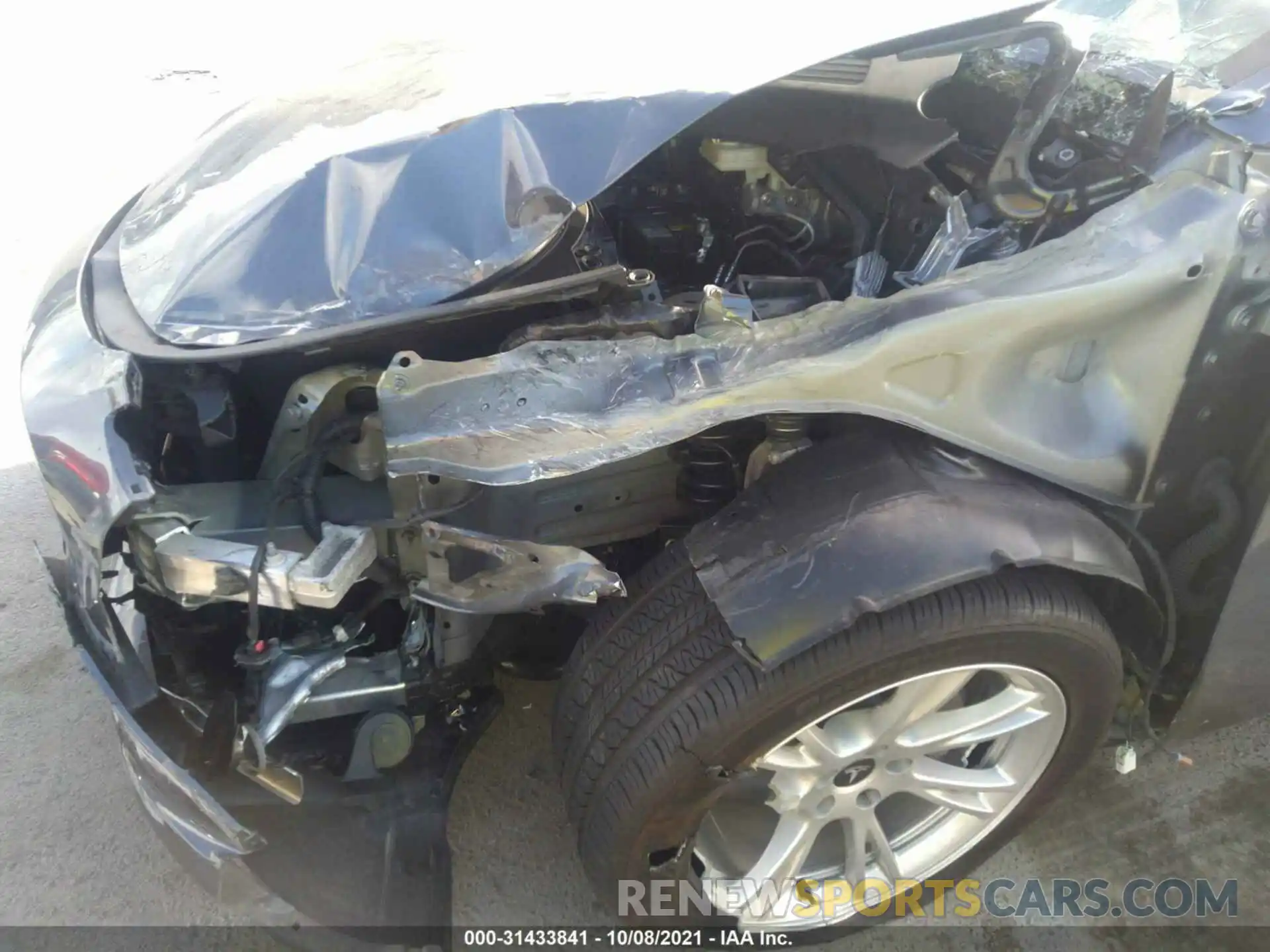 6 Photograph of a damaged car 5YJYGDEE5LF052093 TESLA MODEL Y 2020