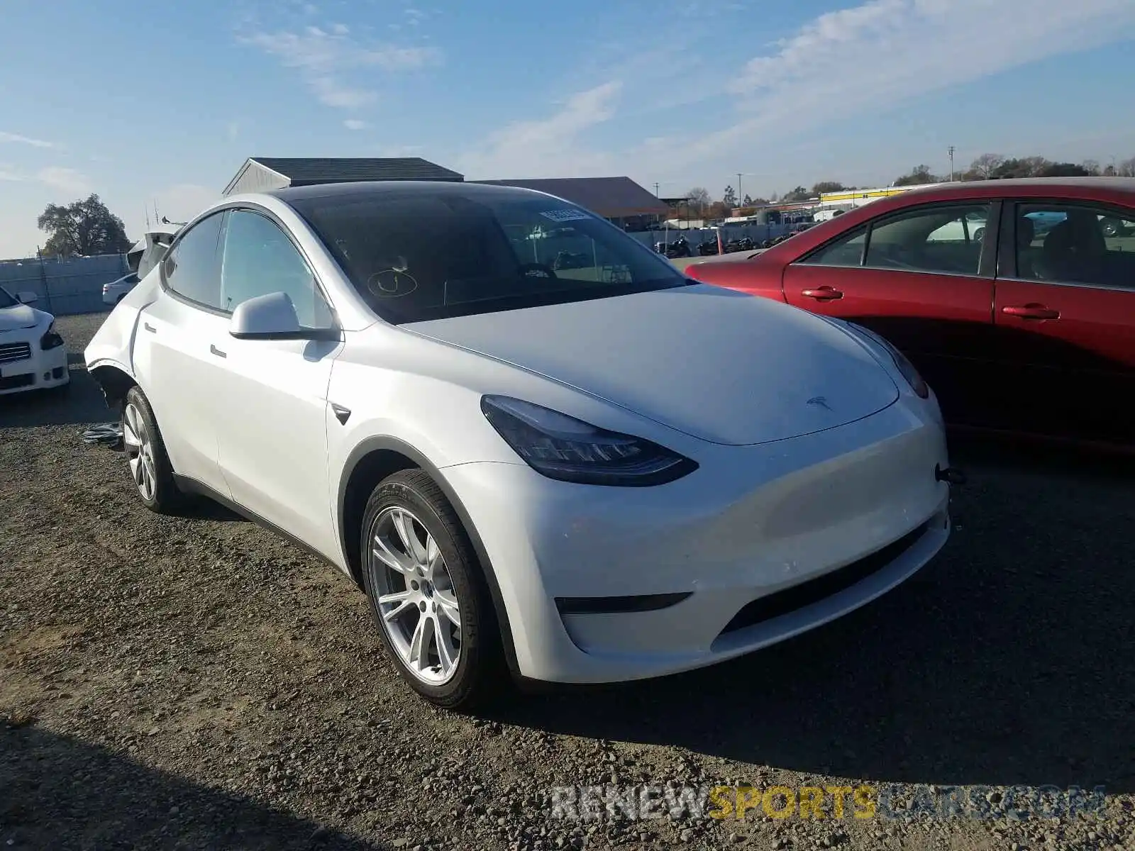 1 Photograph of a damaged car 5YJYGDEE5LF052840 TESLA MODEL Y 2020