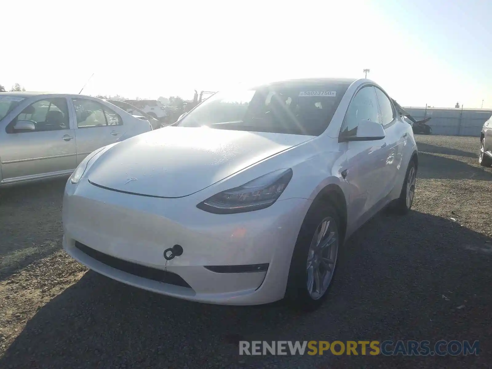 2 Photograph of a damaged car 5YJYGDEE5LF052840 TESLA MODEL Y 2020