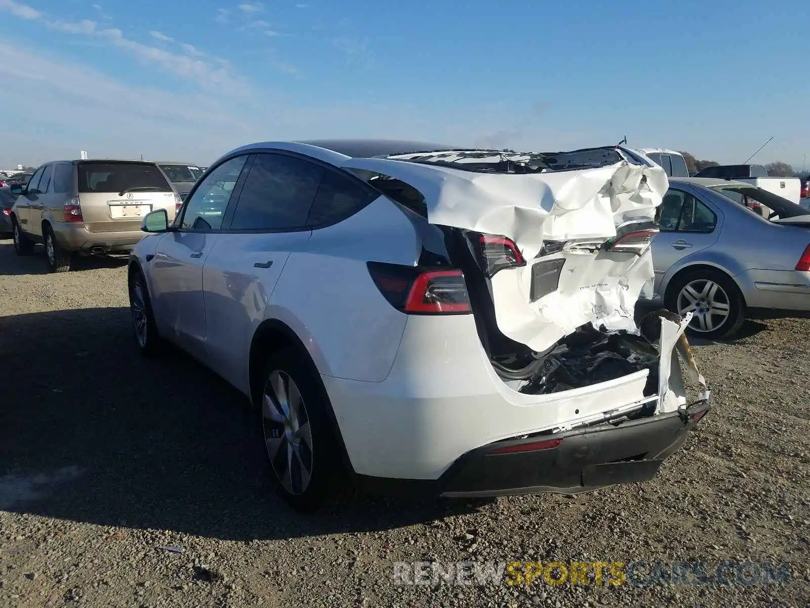 3 Photograph of a damaged car 5YJYGDEE5LF052840 TESLA MODEL Y 2020