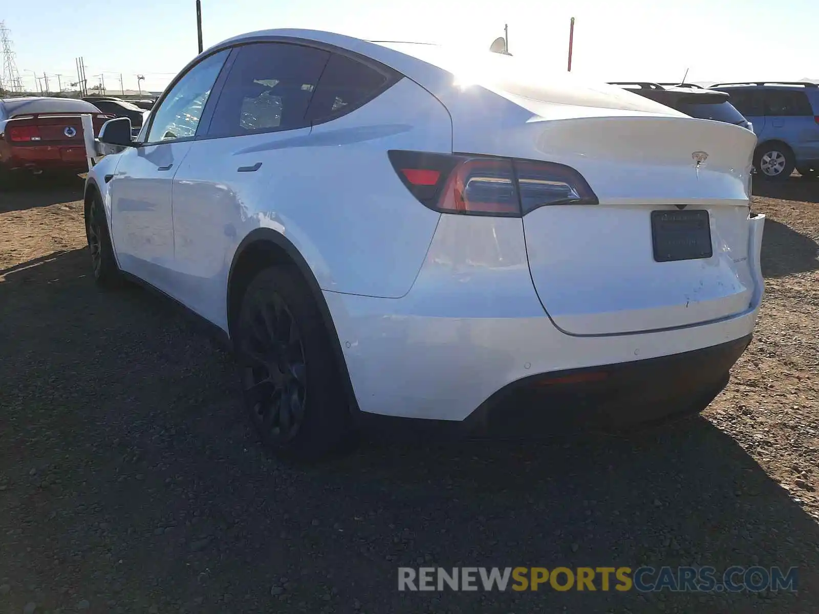 3 Photograph of a damaged car 5YJYGDEE5LF057441 TESLA MODEL Y 2020