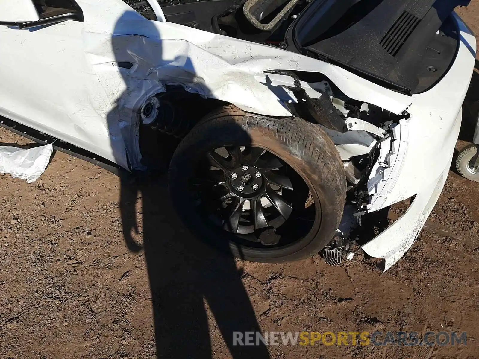 9 Photograph of a damaged car 5YJYGDEE5LF057441 TESLA MODEL Y 2020