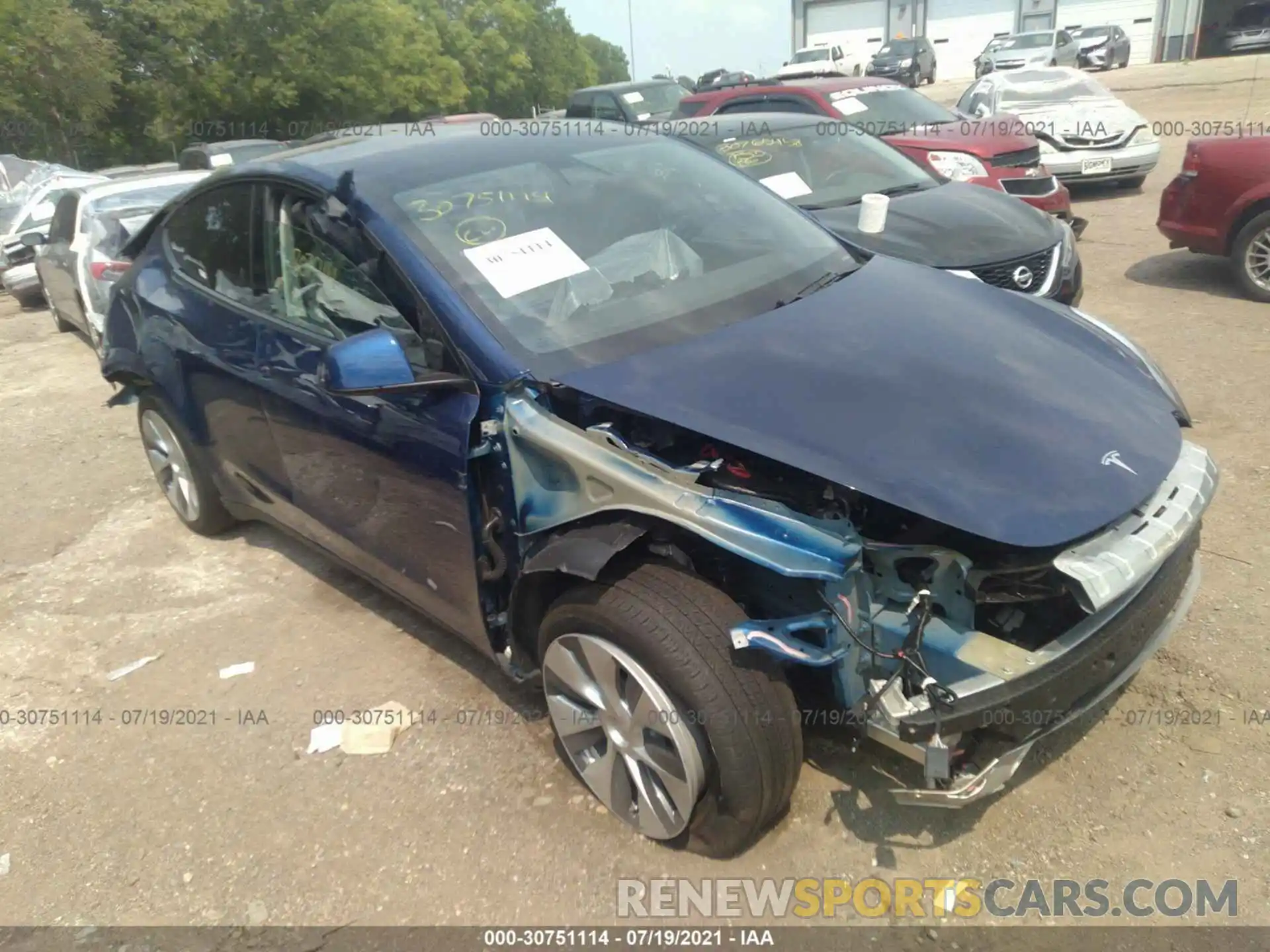 1 Photograph of a damaged car 5YJYGDEE6LF007115 TESLA MODEL Y 2020