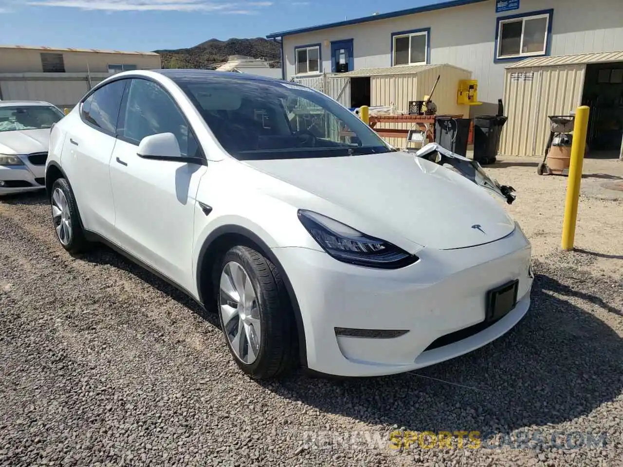 1 Photograph of a damaged car 5YJYGDEE6LF009088 TESLA MODEL Y 2020