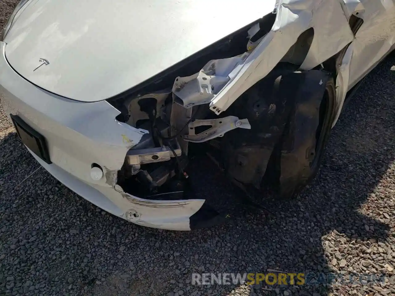 9 Photograph of a damaged car 5YJYGDEE6LF009088 TESLA MODEL Y 2020