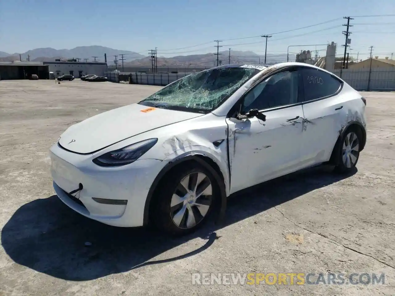 2 Фотография поврежденного автомобиля 5YJYGDEE6LF010550 TESLA MODEL Y 2020