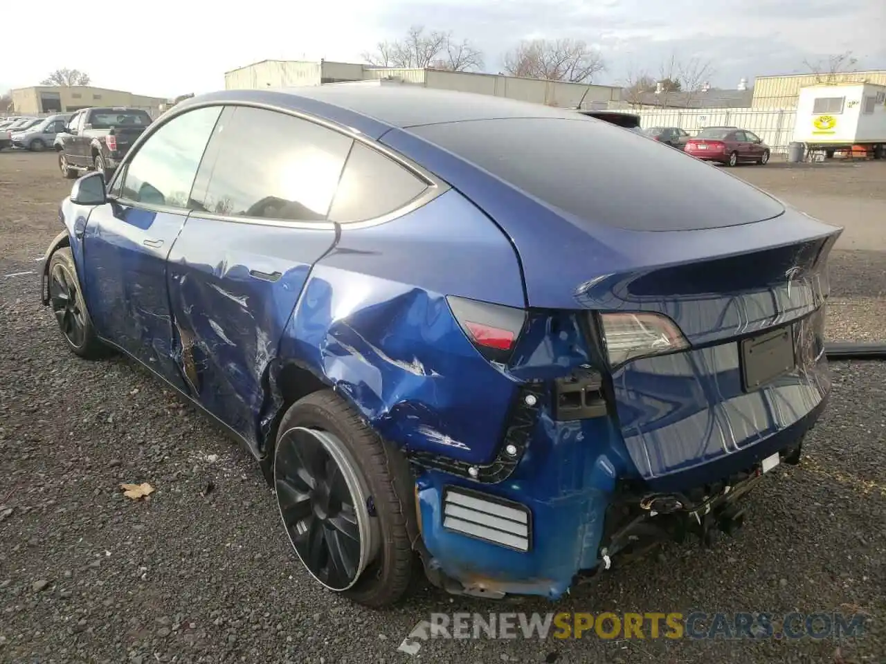 3 Photograph of a damaged car 5YJYGDEE6LF011679 TESLA MODEL Y 2020