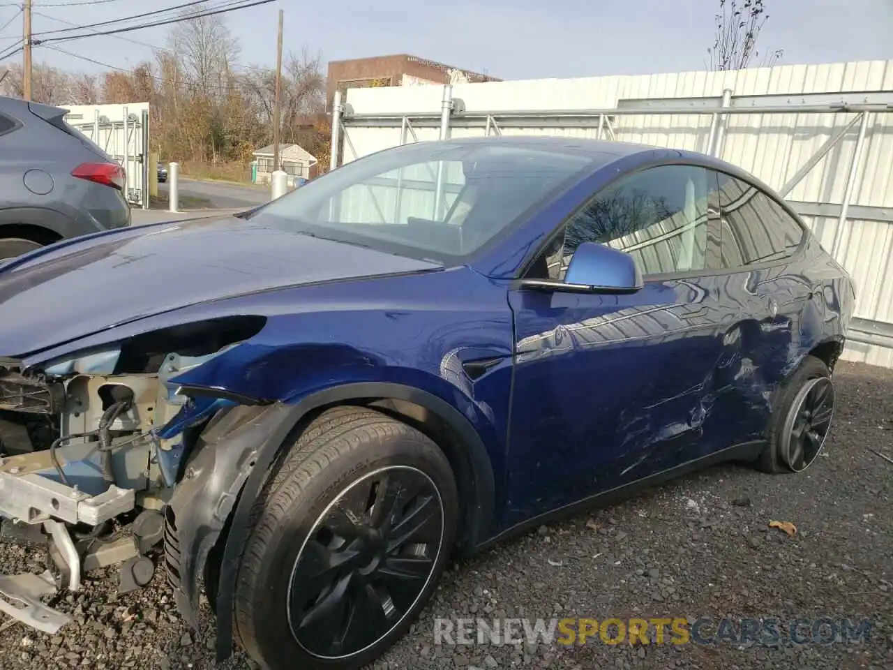 9 Photograph of a damaged car 5YJYGDEE6LF011679 TESLA MODEL Y 2020