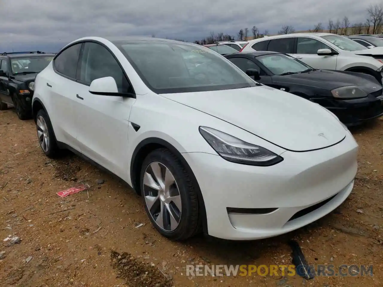 1 Photograph of a damaged car 5YJYGDEE6LF012492 TESLA MODEL Y 2020