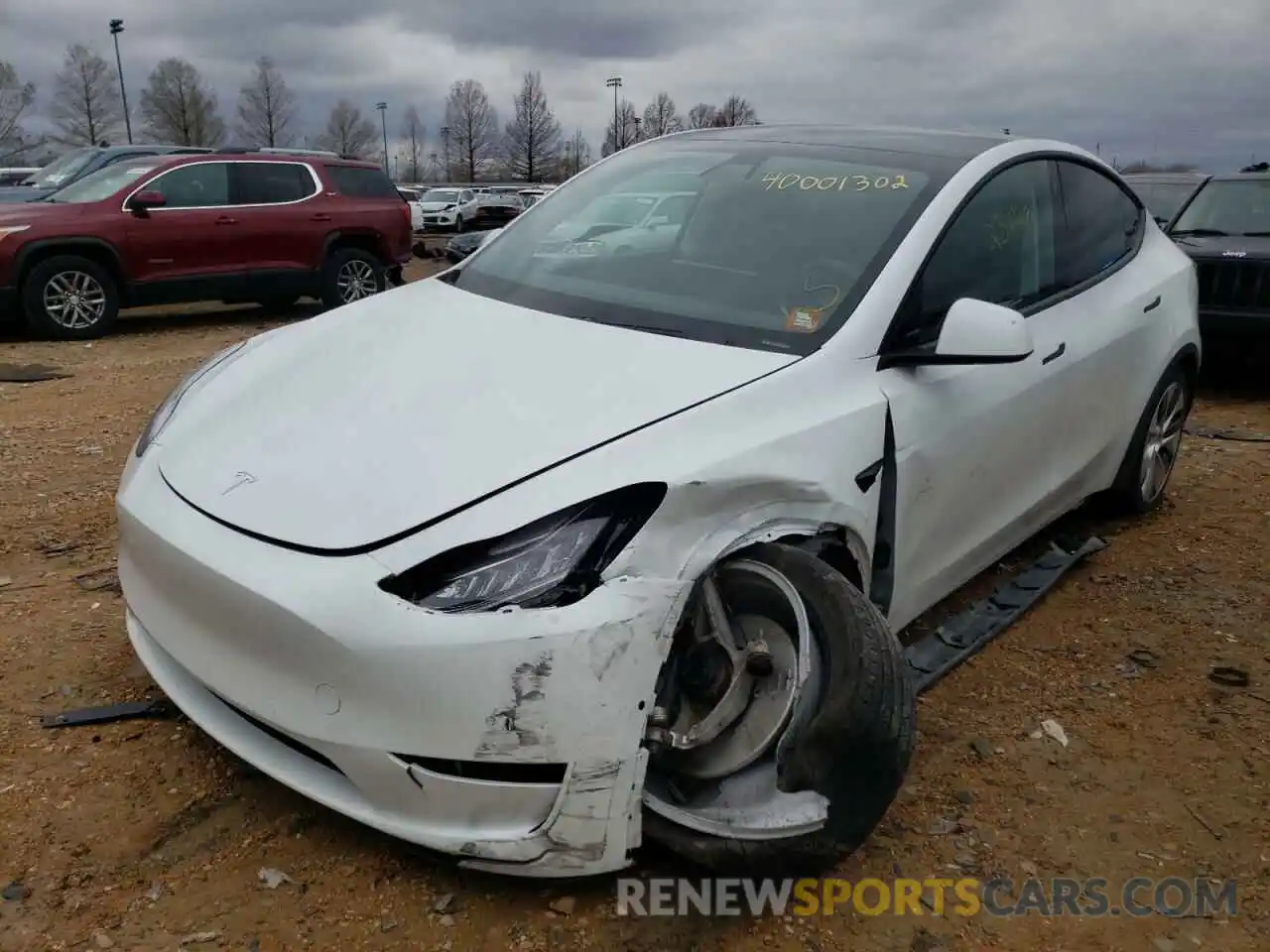 2 Photograph of a damaged car 5YJYGDEE6LF012492 TESLA MODEL Y 2020