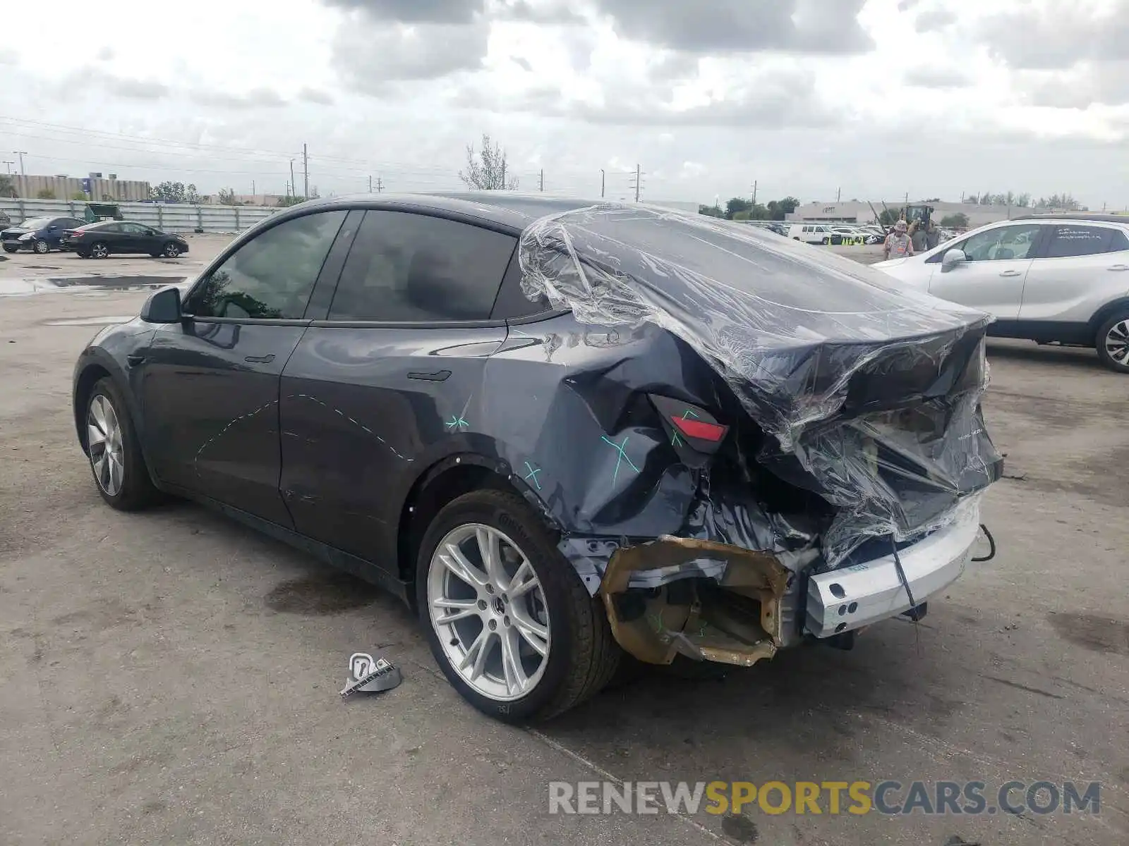 3 Photograph of a damaged car 5YJYGDEE6LF013349 TESLA MODEL Y 2020