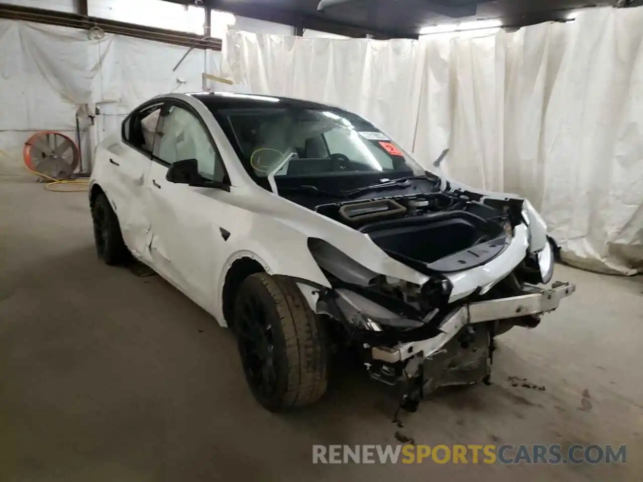 1 Photograph of a damaged car 5YJYGDEE6LF022066 TESLA MODEL Y 2020