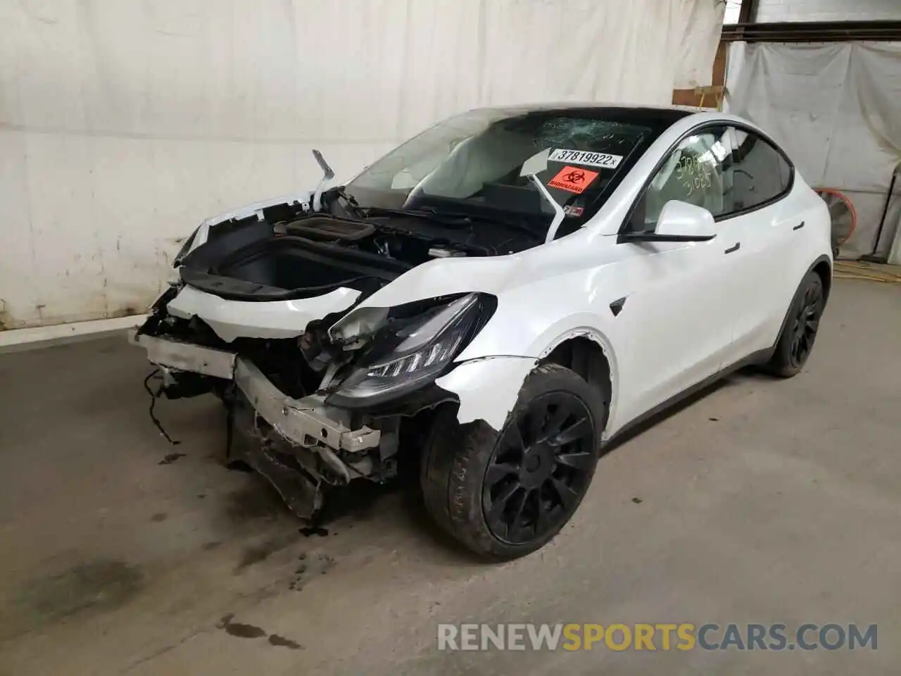 2 Фотография поврежденного автомобиля 5YJYGDEE6LF022066 TESLA MODEL Y 2020