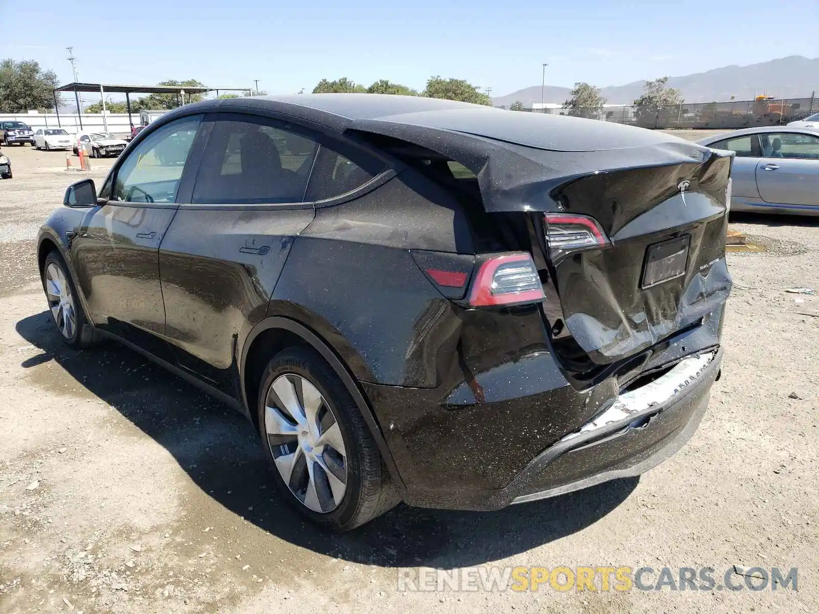 3 Photograph of a damaged car 5YJYGDEE6LF026537 TESLA MODEL Y 2020