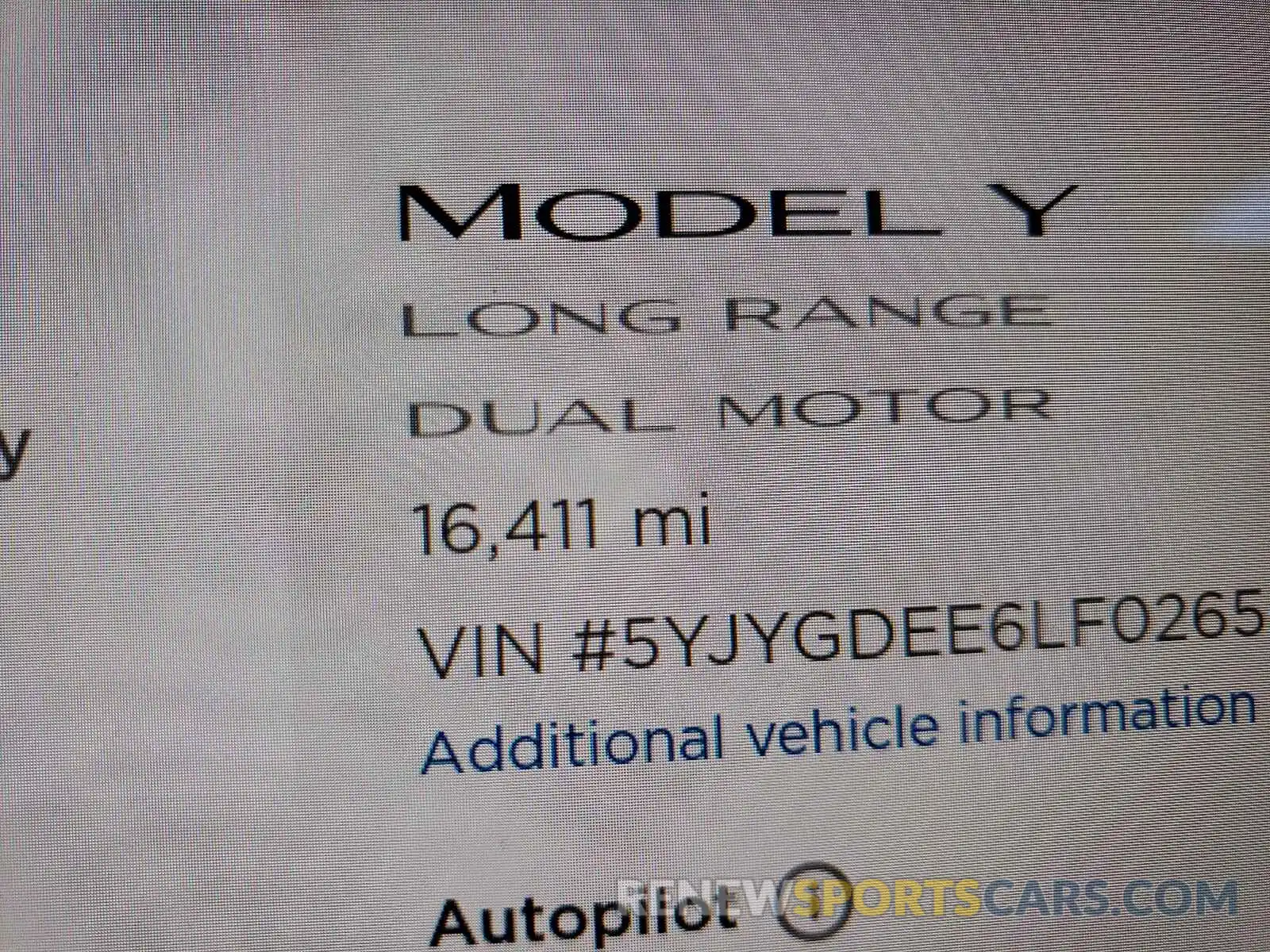 8 Photograph of a damaged car 5YJYGDEE6LF026537 TESLA MODEL Y 2020