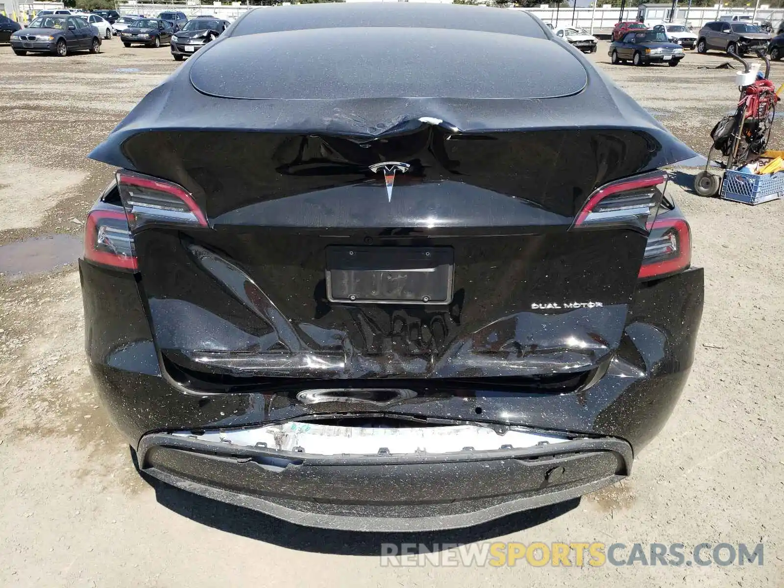 9 Photograph of a damaged car 5YJYGDEE6LF026537 TESLA MODEL Y 2020