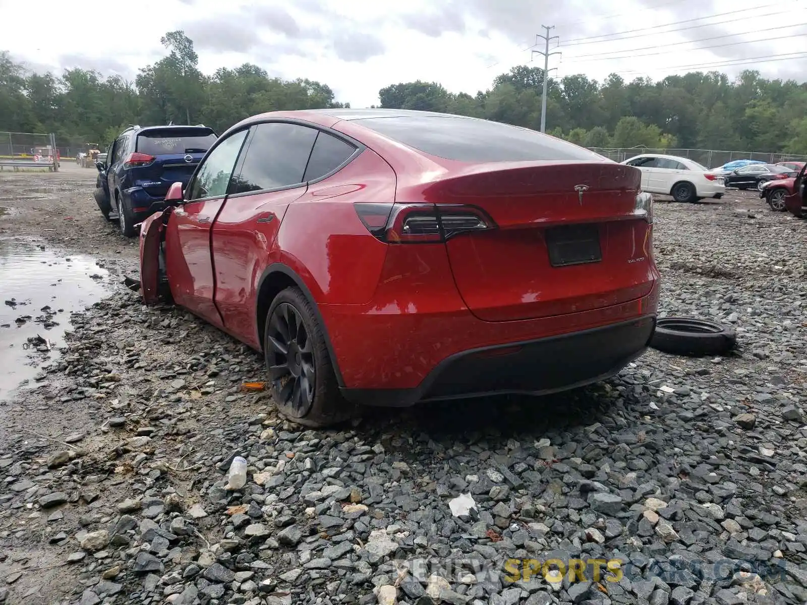 3 Photograph of a damaged car 5YJYGDEE6LF027302 TESLA MODEL Y 2020