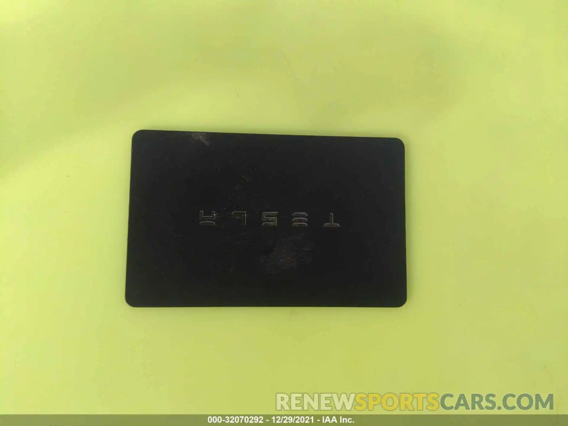 11 Photograph of a damaged car 5YJYGDEE6LF032046 TESLA MODEL Y 2020