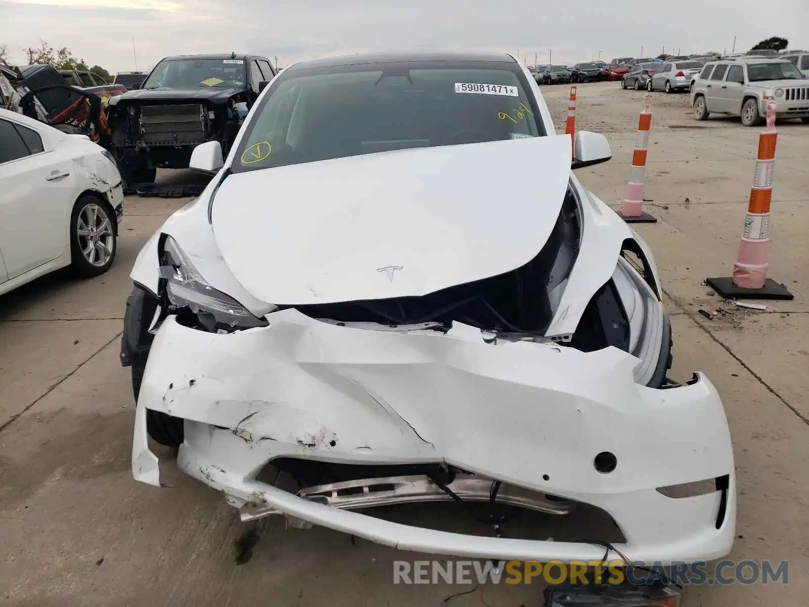 9 Photograph of a damaged car 5YJYGDEE6LF041653 TESLA MODEL Y 2020