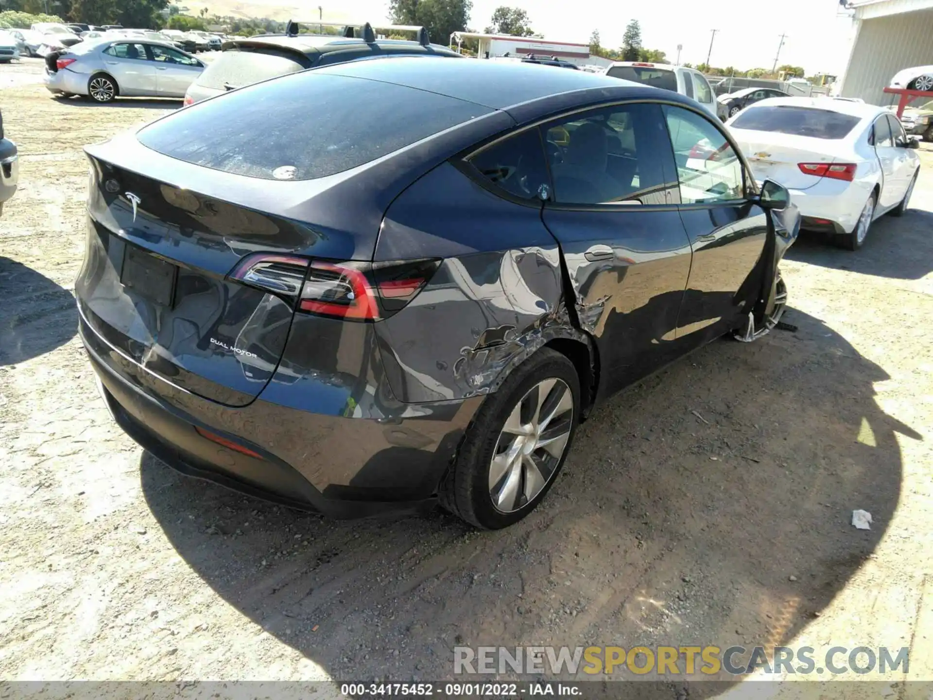 4 Фотография поврежденного автомобиля 5YJYGDEE6LF042754 TESLA MODEL Y 2020