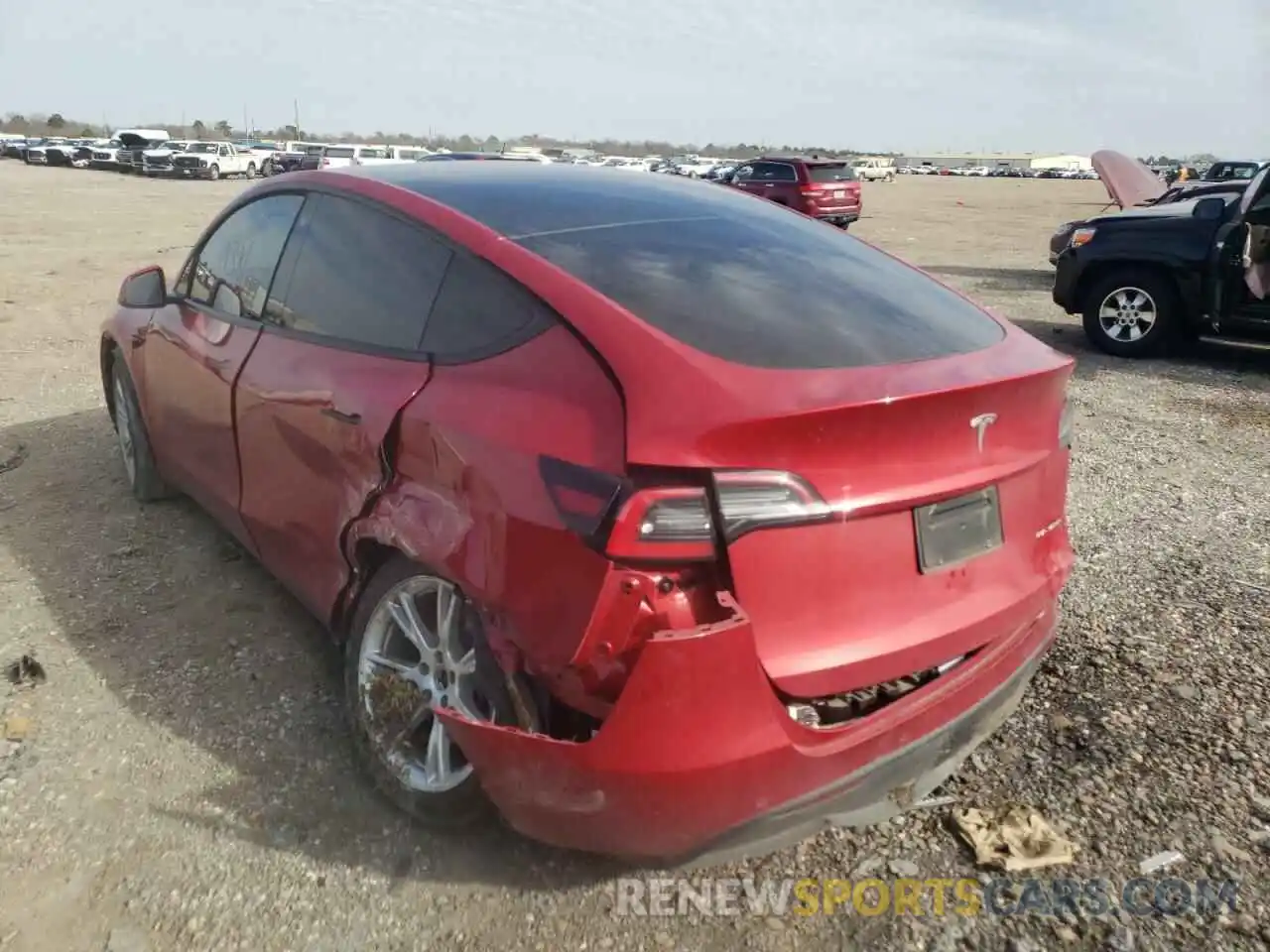 3 Photograph of a damaged car 5YJYGDEE6LF044004 TESLA MODEL Y 2020