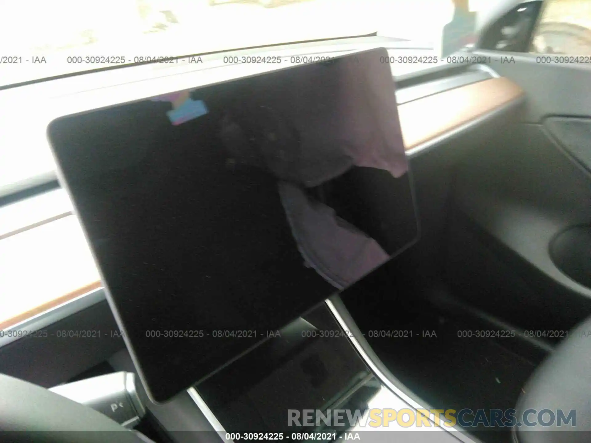 7 Photograph of a damaged car 5YJYGDEE6LF045623 TESLA MODEL Y 2020