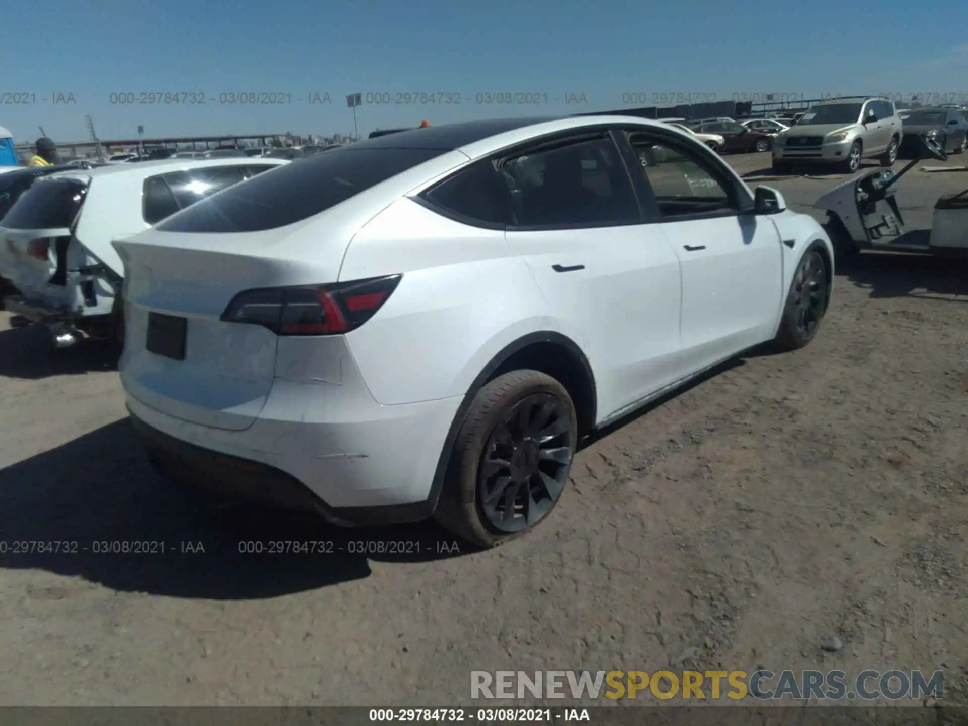 4 Photograph of a damaged car 5YJYGDEE6LF045962 TESLA MODEL Y 2020