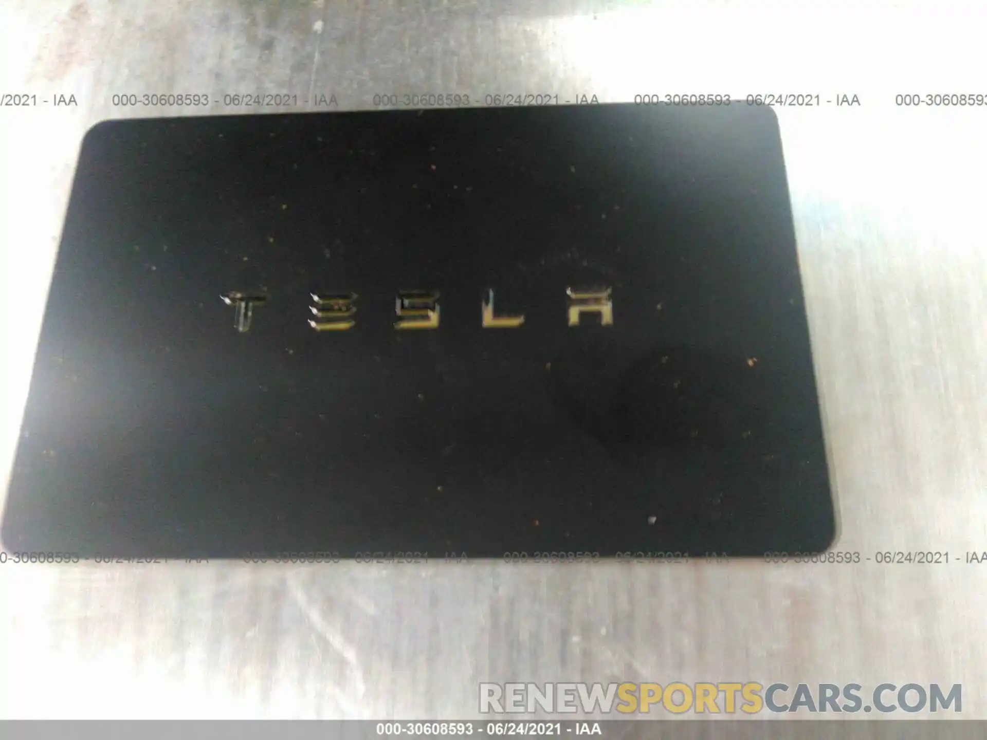 11 Photograph of a damaged car 5YJYGDEE6LF054094 TESLA MODEL Y 2020