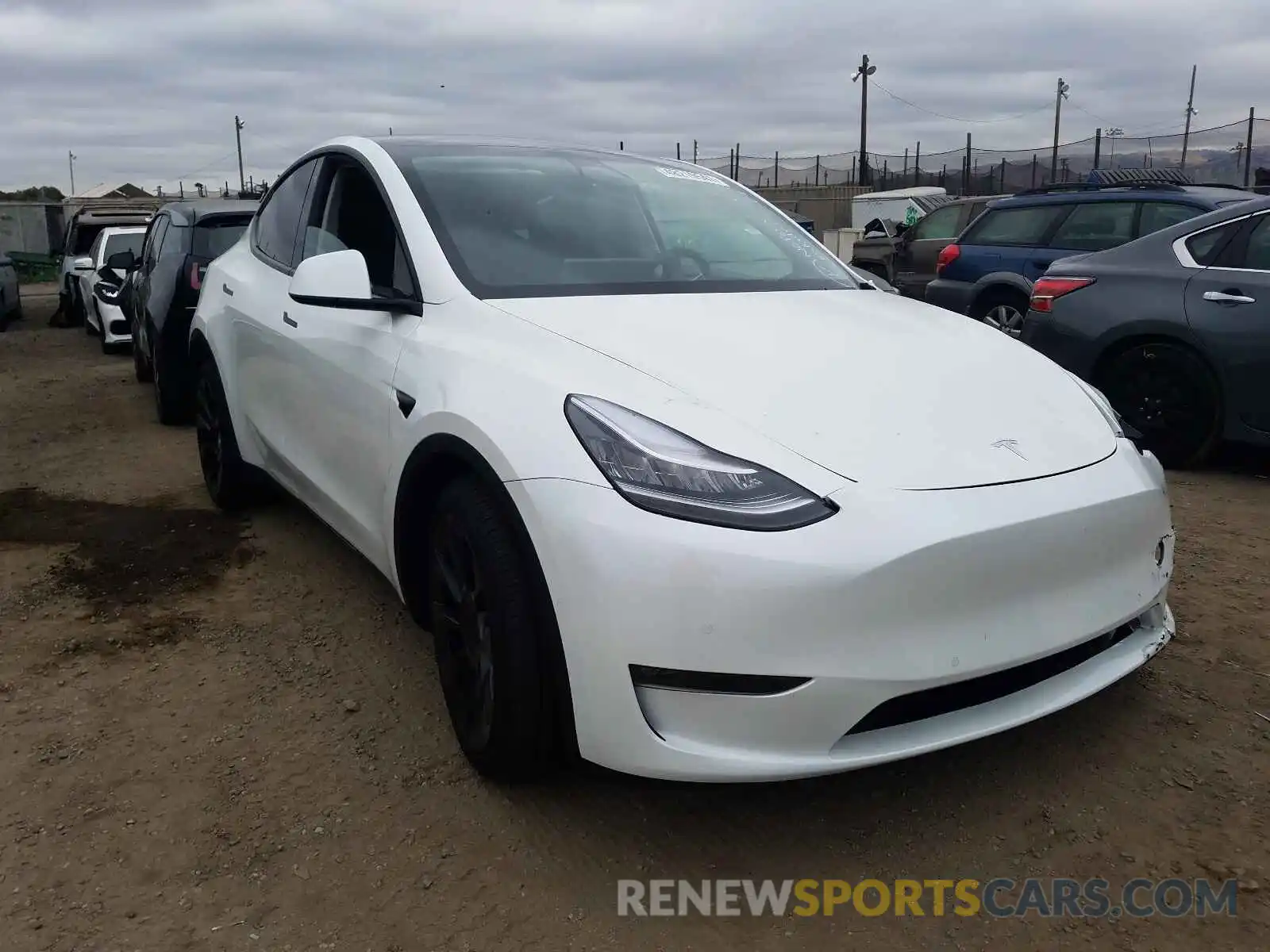 1 Photograph of a damaged car 5YJYGDEE6LF059280 TESLA MODEL Y 2020