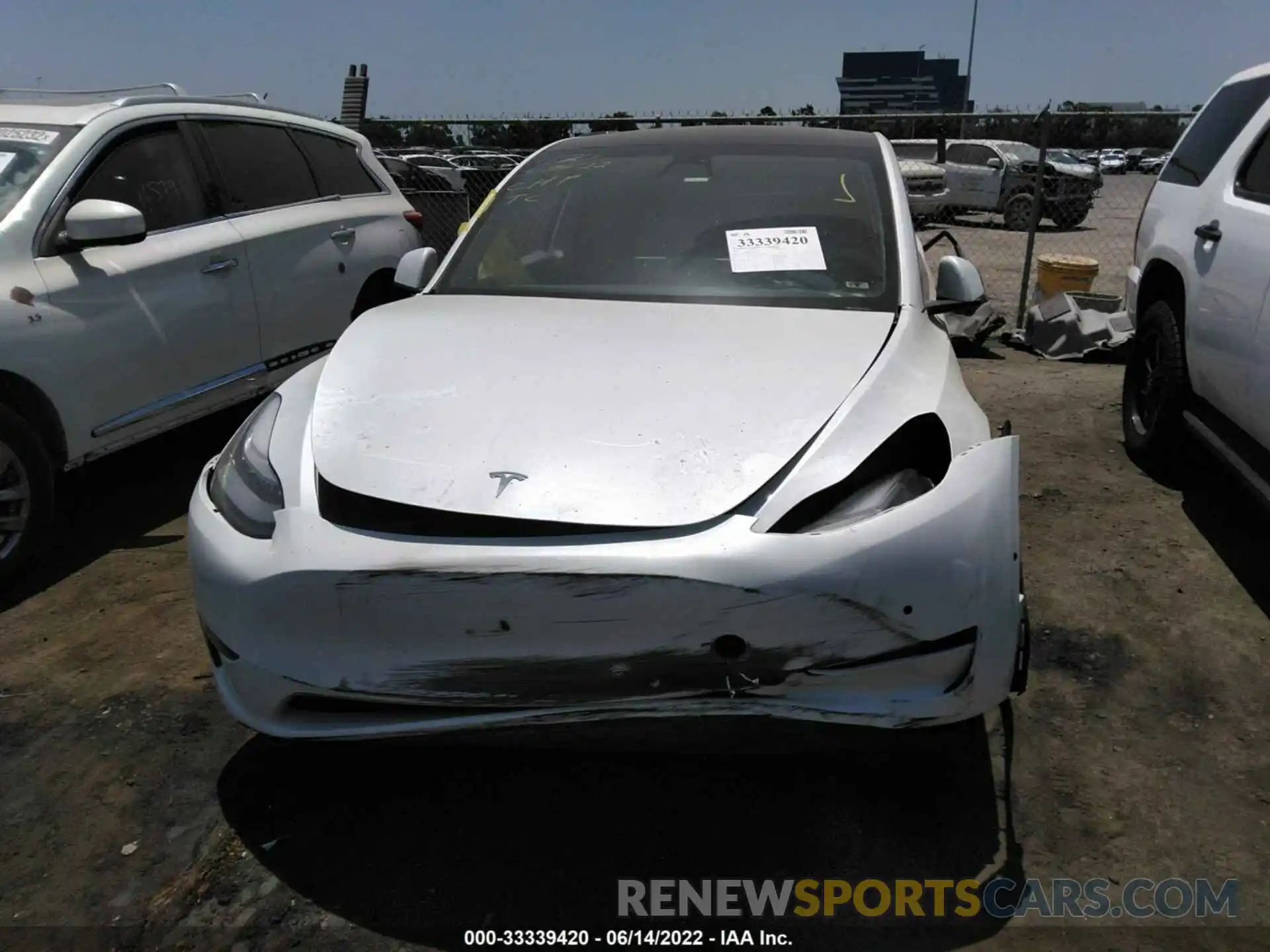 6 Photograph of a damaged car 5YJYGDEE6LF059621 TESLA MODEL Y 2020