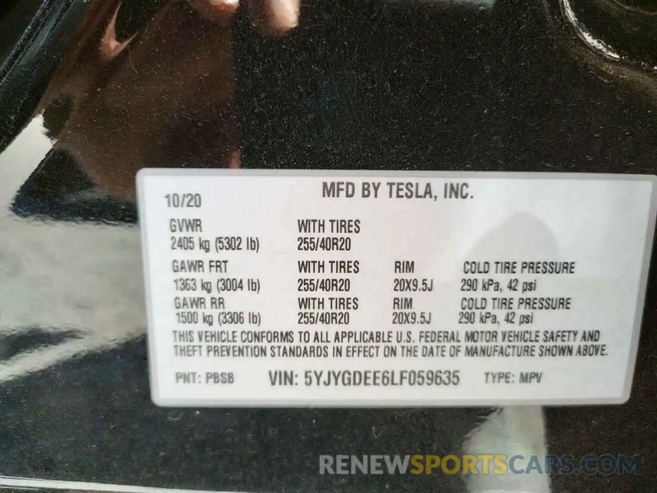 10 Photograph of a damaged car 5YJYGDEE6LF059635 TESLA MODEL Y 2020