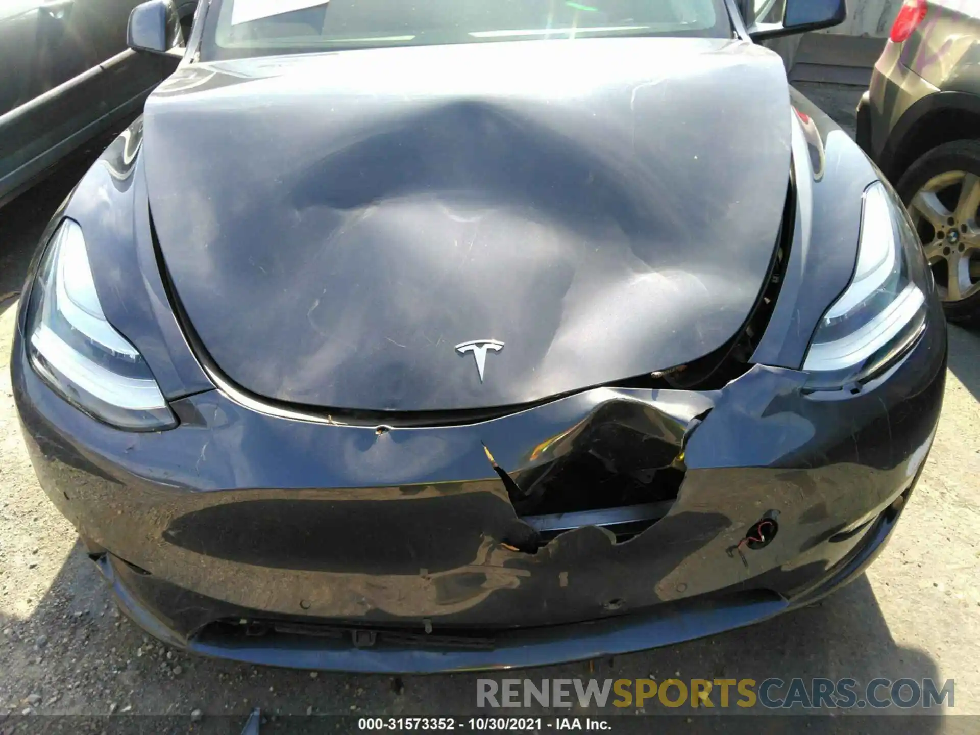 10 Photograph of a damaged car 5YJYGDEE7LF010248 TESLA MODEL Y 2020