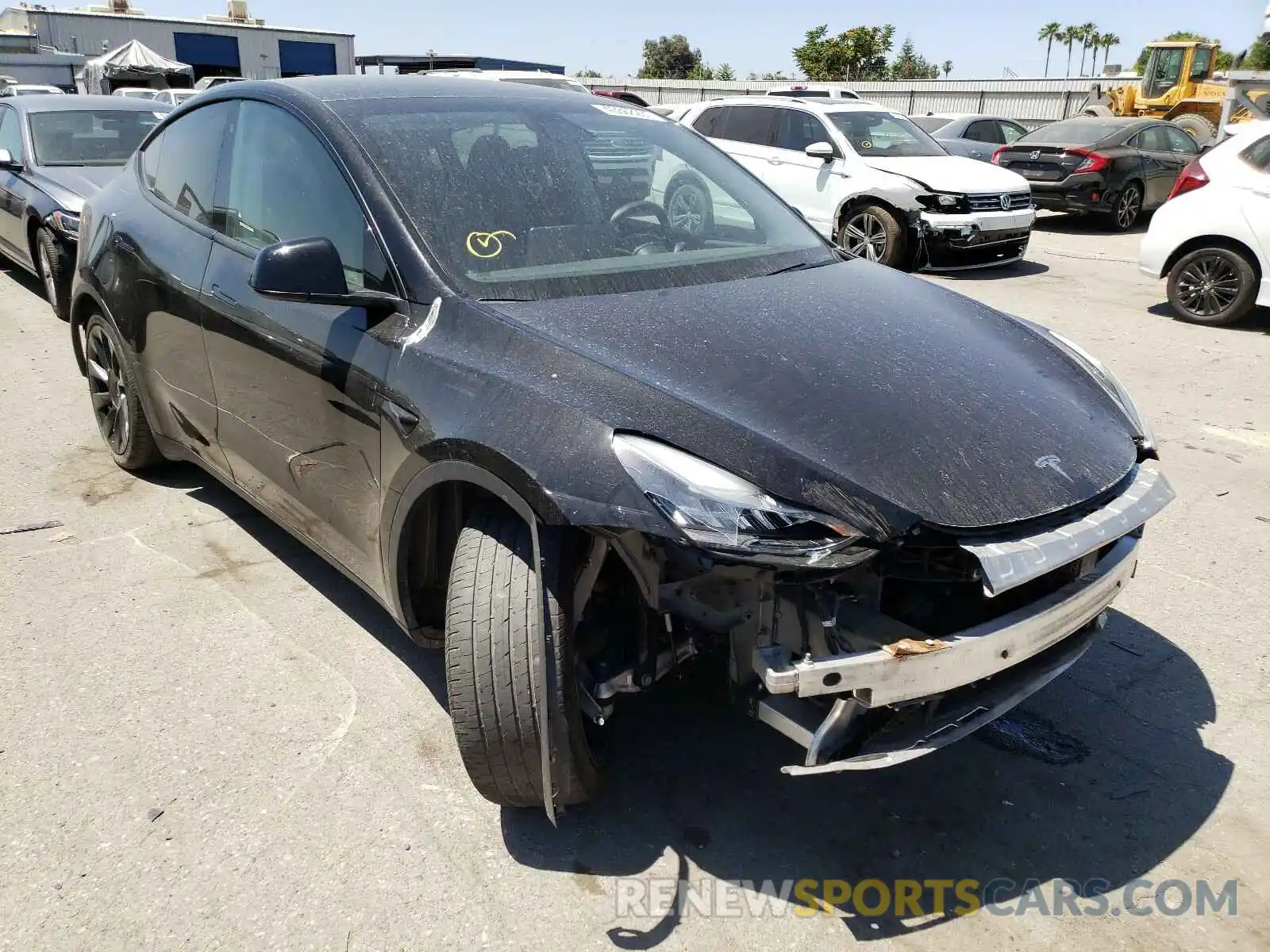 1 Photograph of a damaged car 5YJYGDEE7LF018219 TESLA MODEL Y 2020