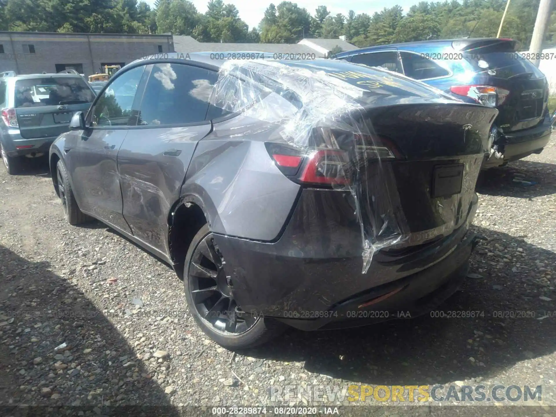 2 Photograph of a damaged car 5YJYGDEE7LF025459 TESLA MODEL Y 2020