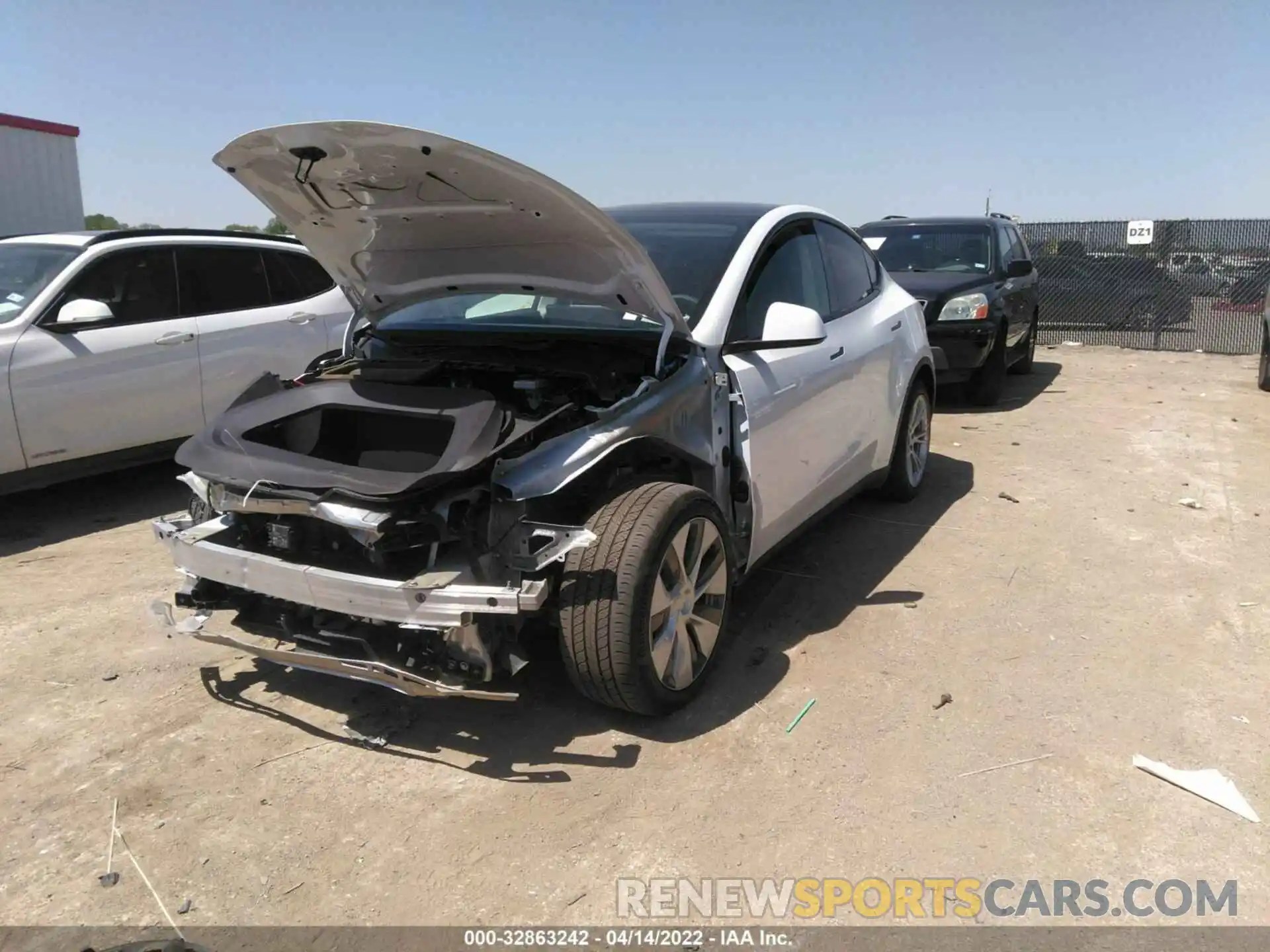 2 Photograph of a damaged car 5YJYGDEE7LF026367 TESLA MODEL Y 2020