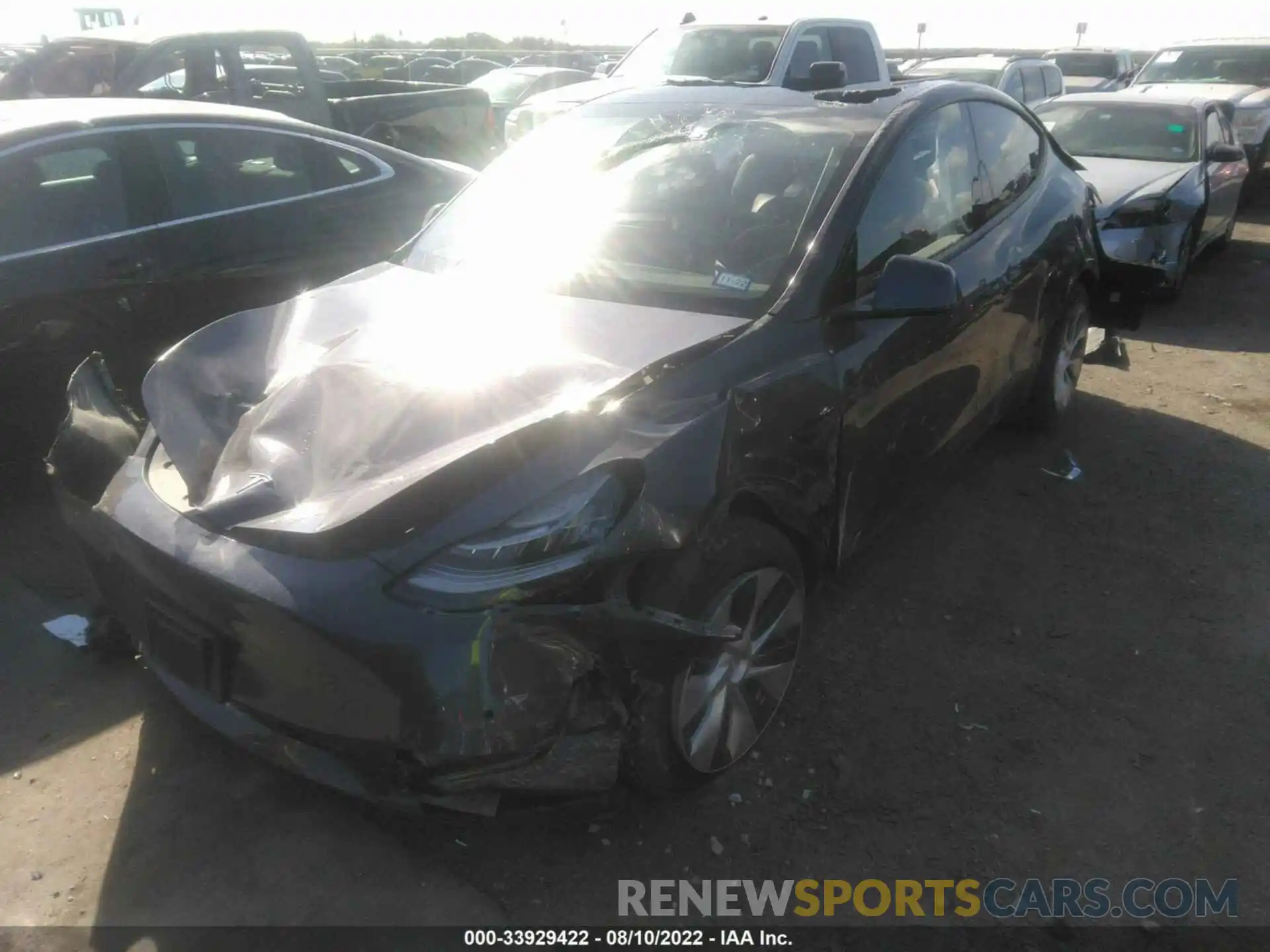 2 Photograph of a damaged car 5YJYGDEE7LF033884 TESLA MODEL Y 2020