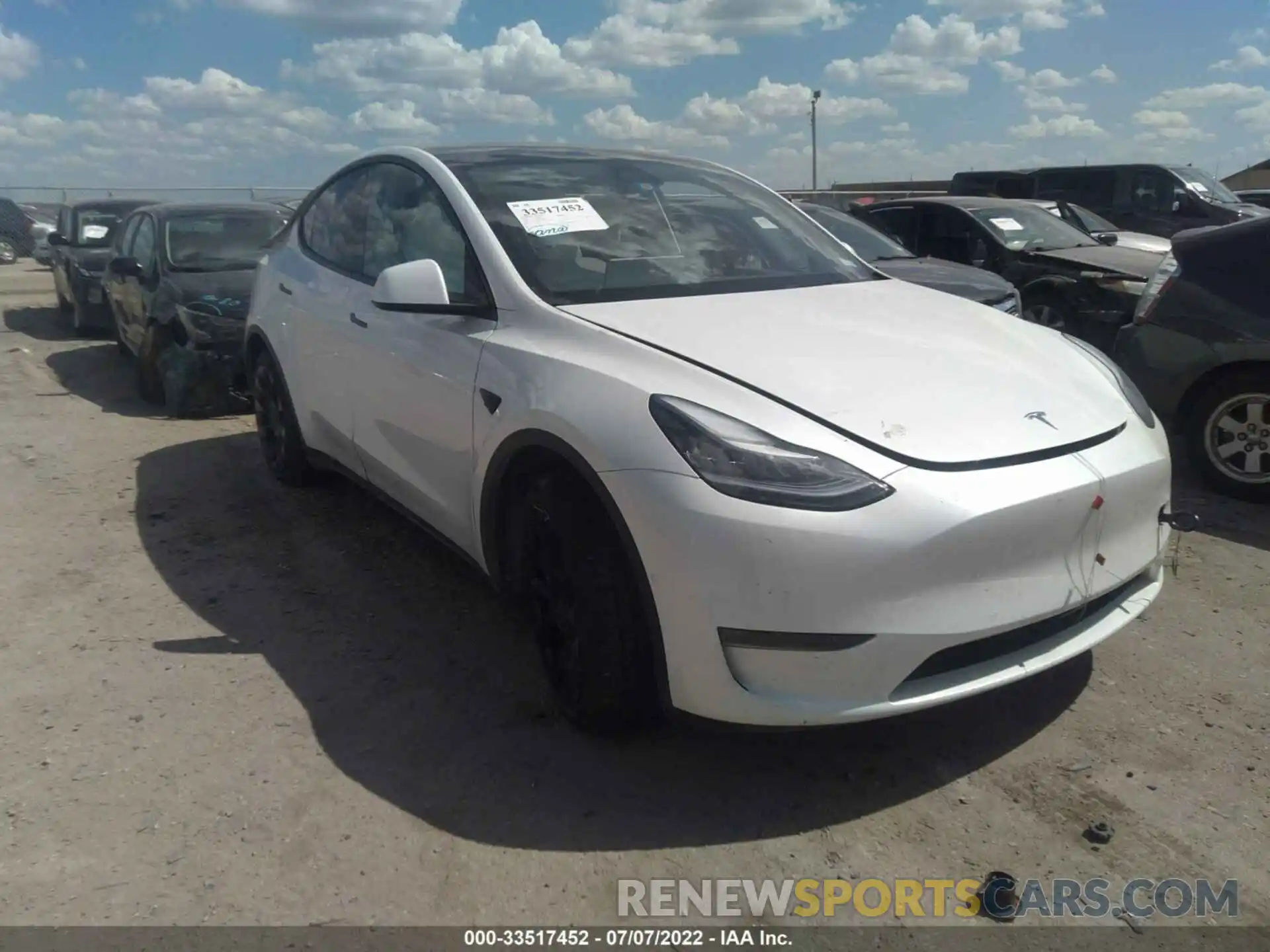 1 Photograph of a damaged car 5YJYGDEE7LF036221 TESLA MODEL Y 2020