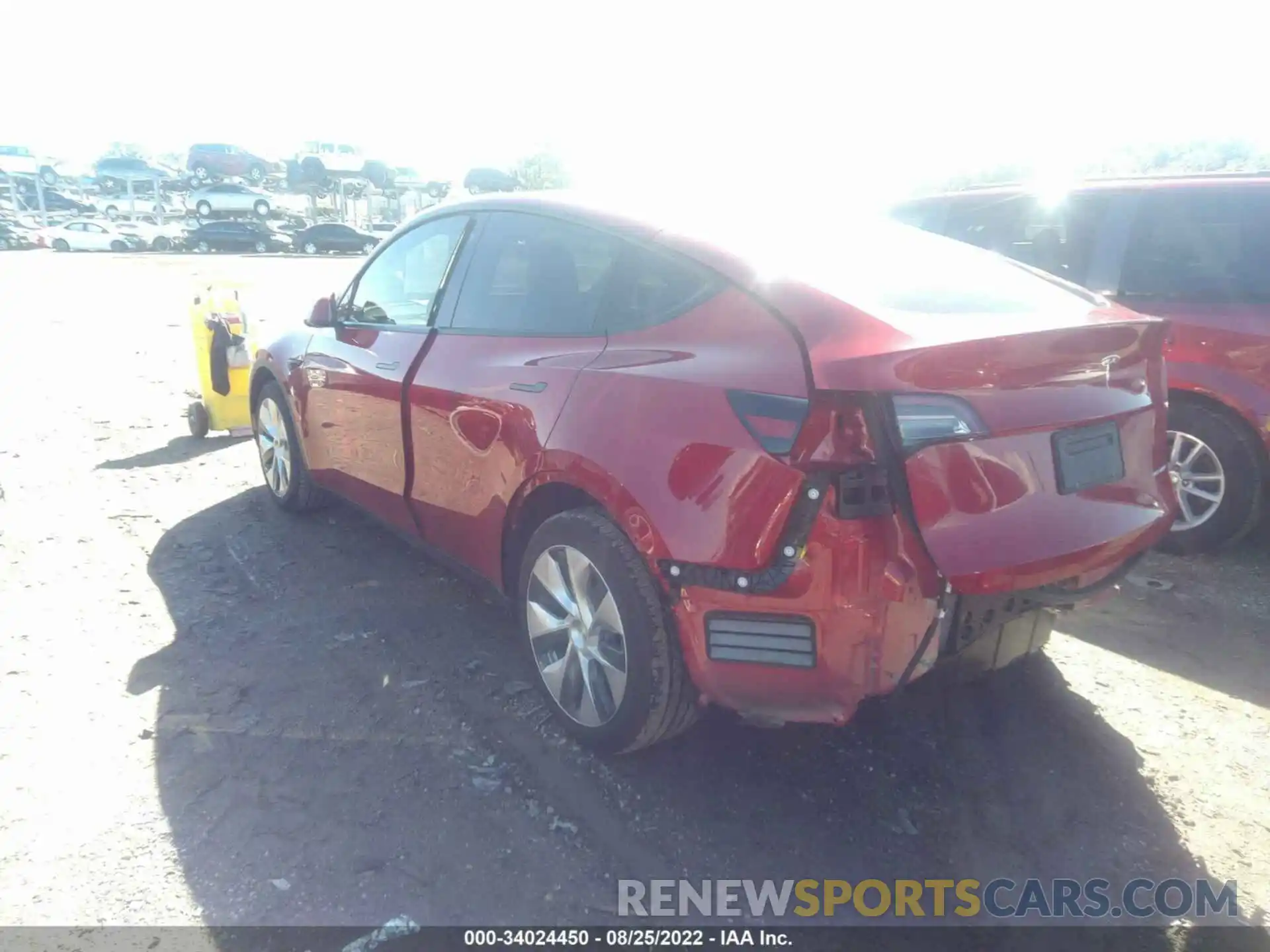 3 Photograph of a damaged car 5YJYGDEE7LF039846 TESLA MODEL Y 2020