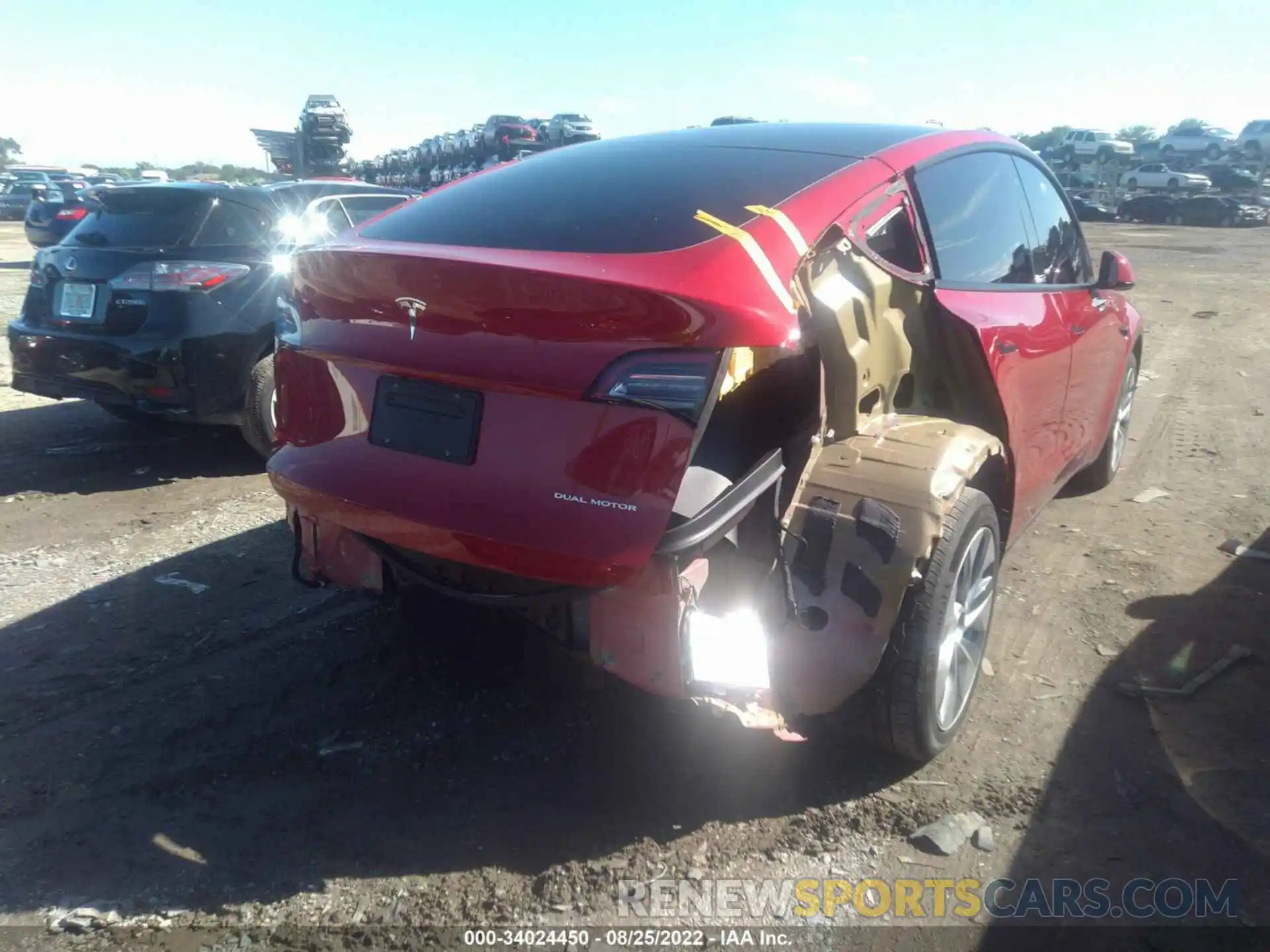 6 Photograph of a damaged car 5YJYGDEE7LF039846 TESLA MODEL Y 2020