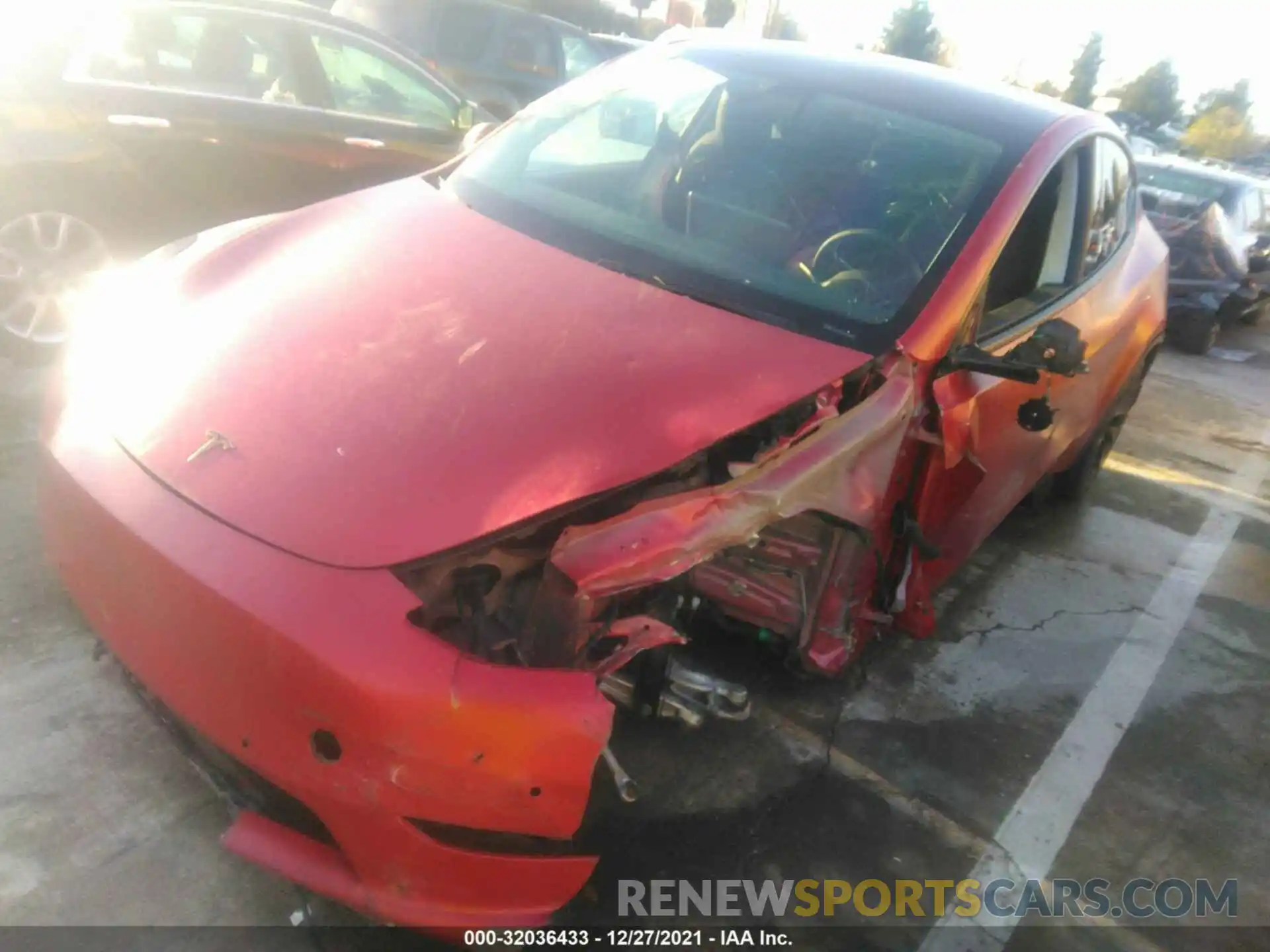 2 Photograph of a damaged car 5YJYGDEE7LF040205 TESLA MODEL Y 2020