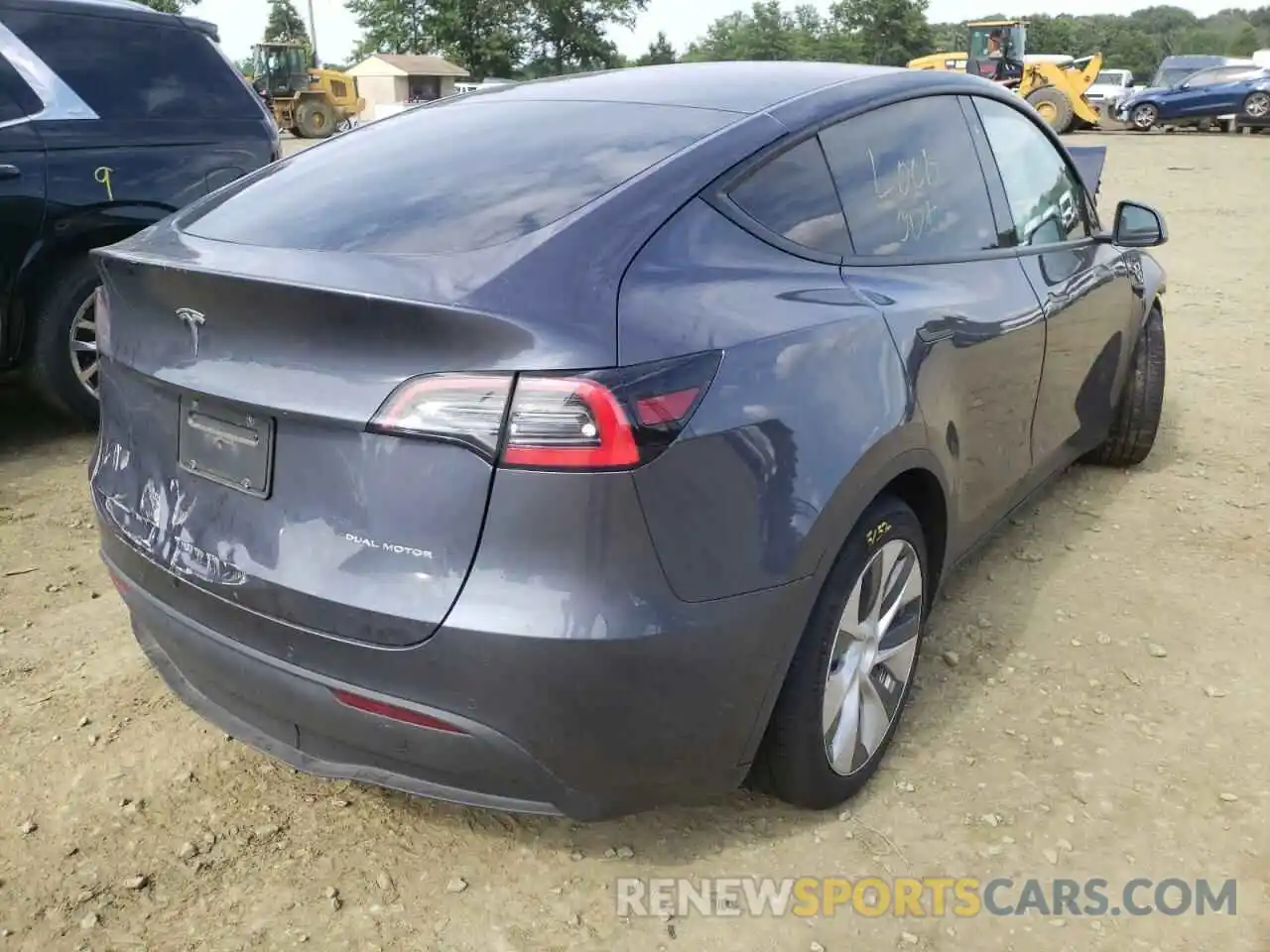 4 Фотография поврежденного автомобиля 5YJYGDEE7LF044917 TESLA MODEL Y 2020