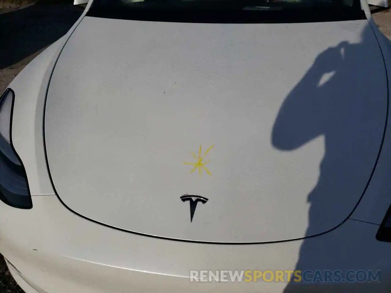 7 Photograph of a damaged car 5YJYGDEE7LF049857 TESLA MODEL Y 2020