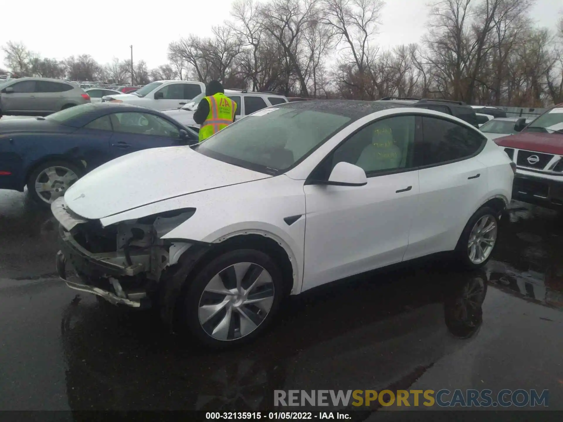 2 Photograph of a damaged car 5YJYGDEE7LF051656 TESLA MODEL Y 2020