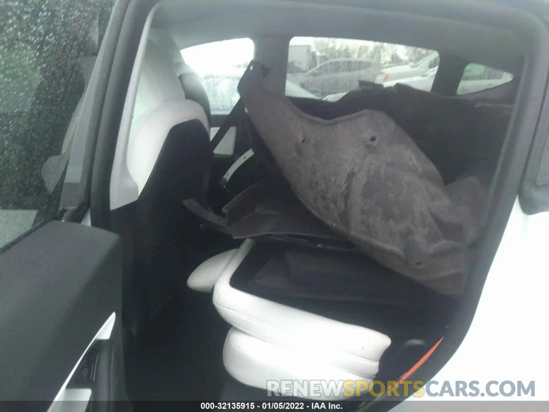 8 Photograph of a damaged car 5YJYGDEE7LF051656 TESLA MODEL Y 2020