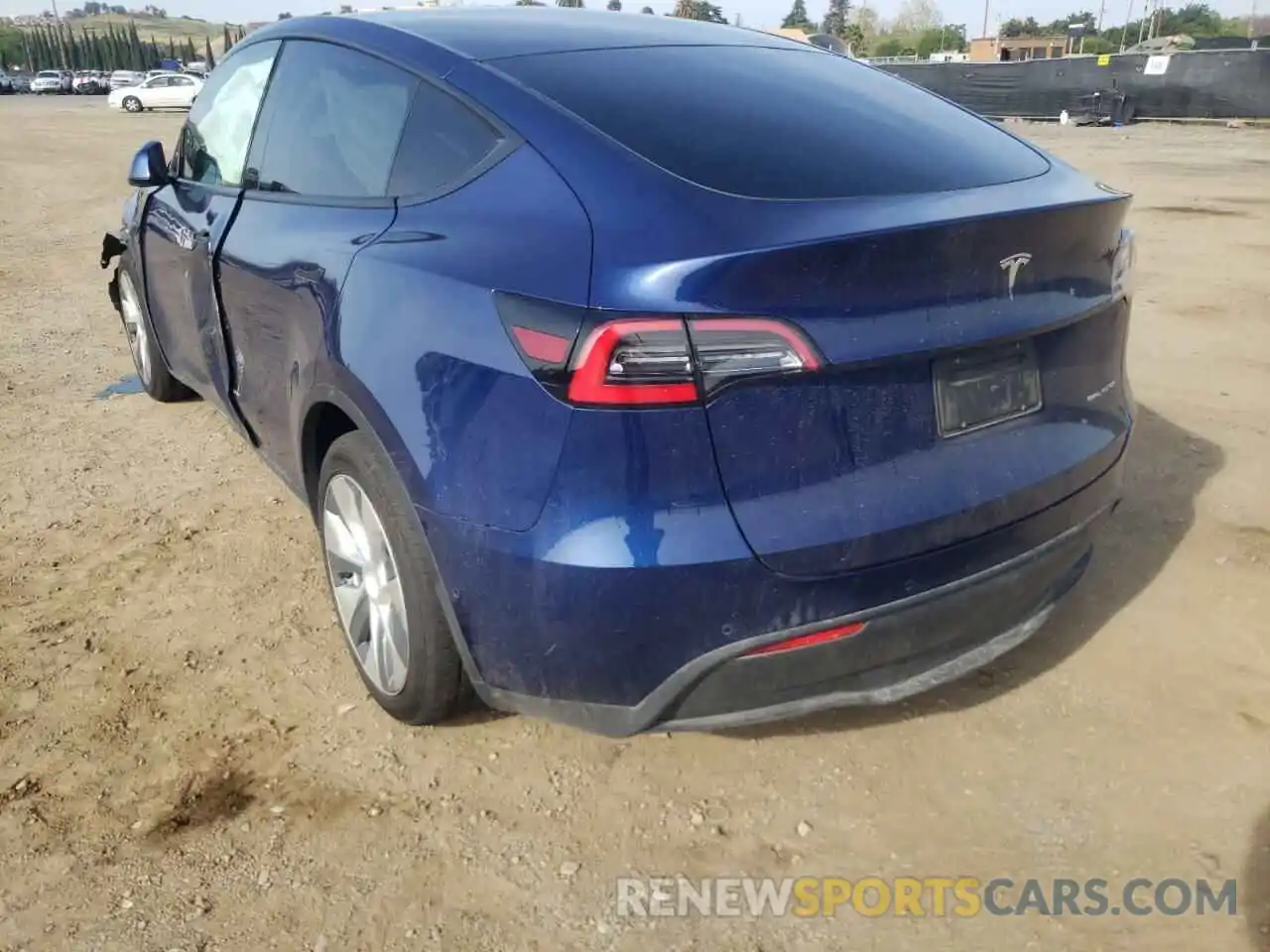 3 Photograph of a damaged car 5YJYGDEE7LF054282 TESLA MODEL Y 2020