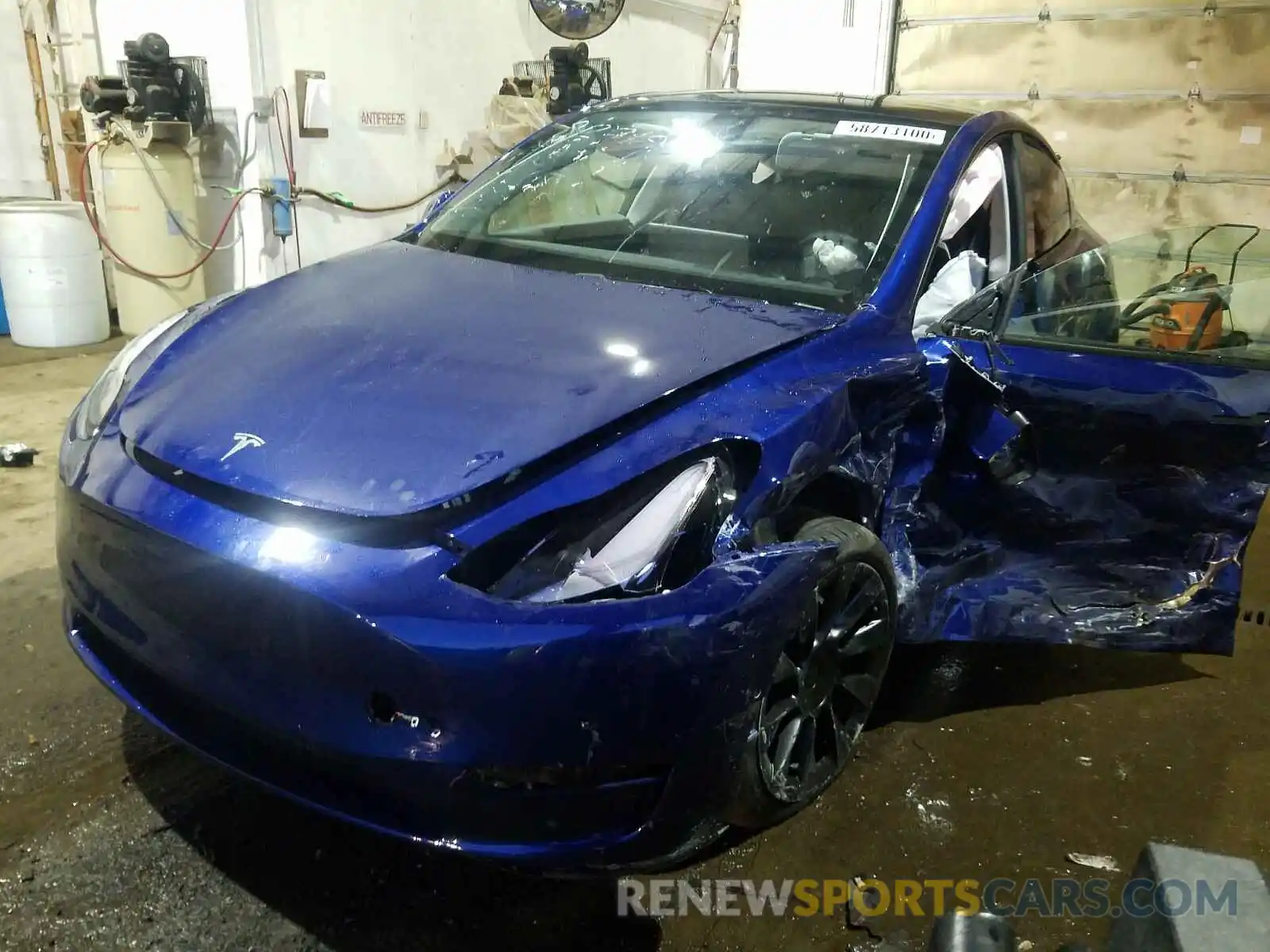 2 Photograph of a damaged car 5YJYGDEE7LF054847 TESLA MODEL Y 2020